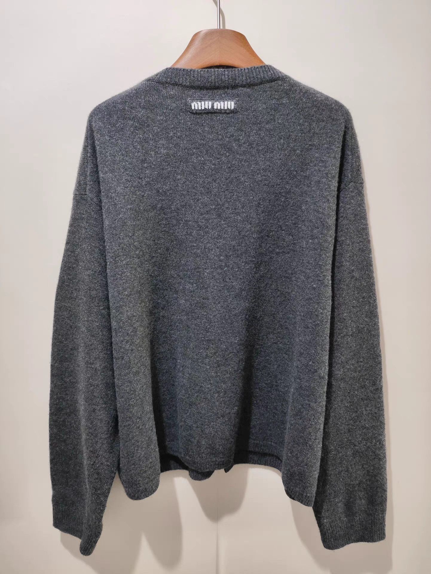 Miu Miu Gray Button-Front Long Sleeve Cardigan Size US M / EU 48-50 / 2 - 2 Thumbnail