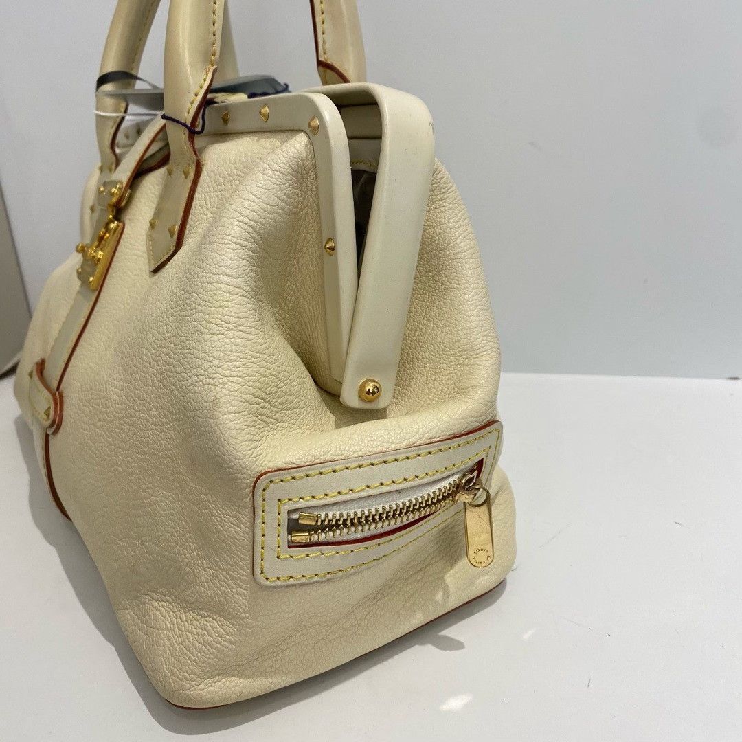 Louis Vuitton Pre-loved Bag Very good condition Size ONE SIZE - 3 Thumbnail