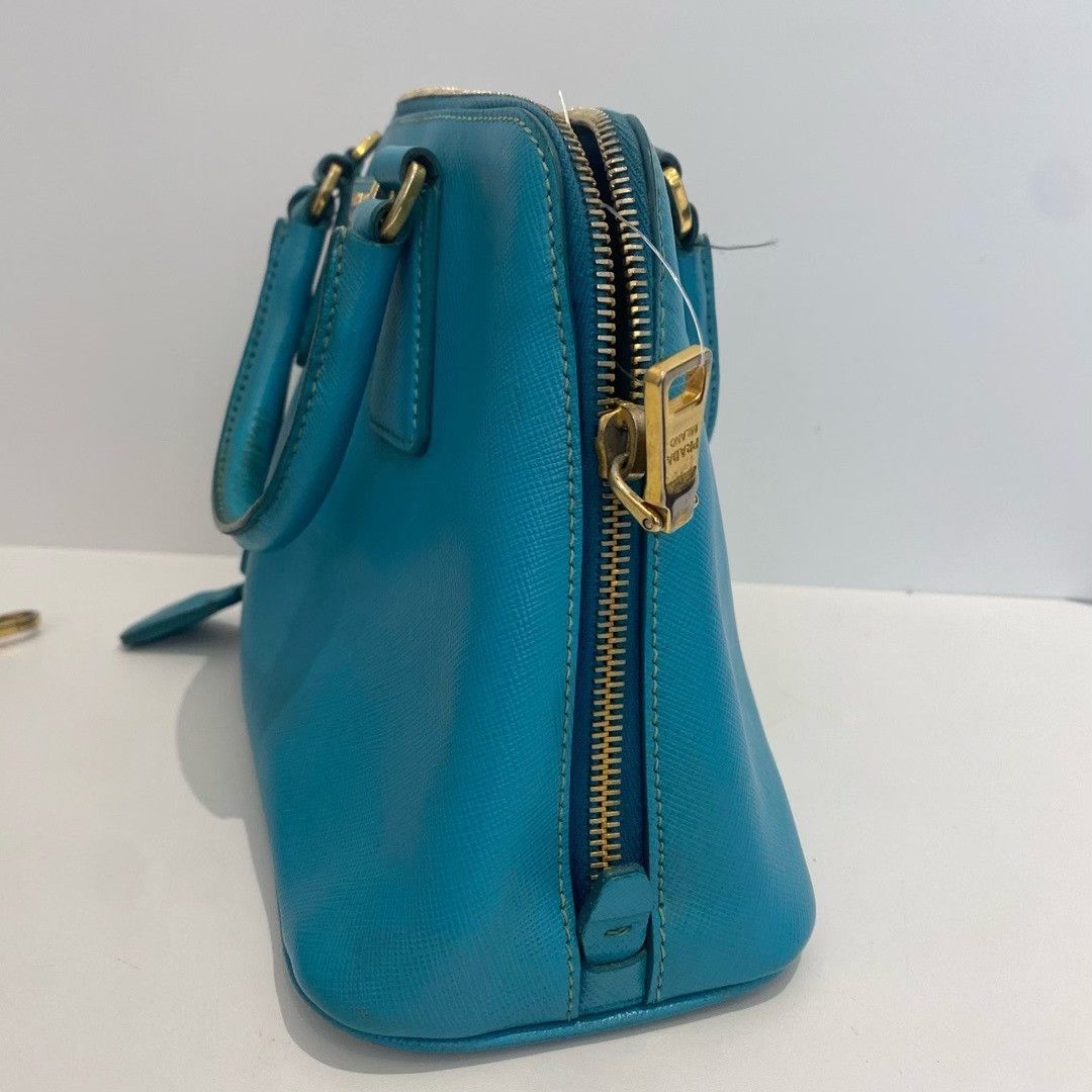 Prada Pre-loved Bag Very good condition Size ONE SIZE - 4 Thumbnail