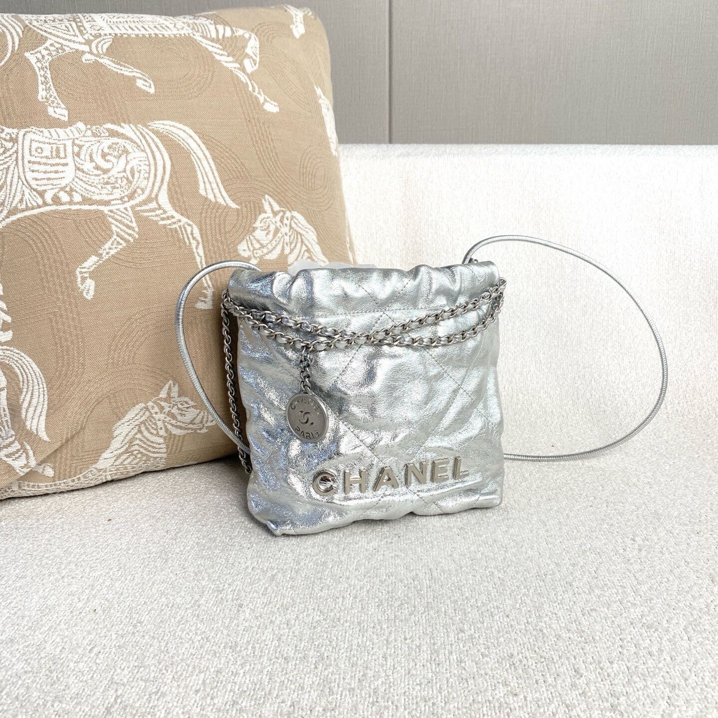 Chanel Pre-loved Bag Very good condition Size ONE SIZE - 6 Thumbnail