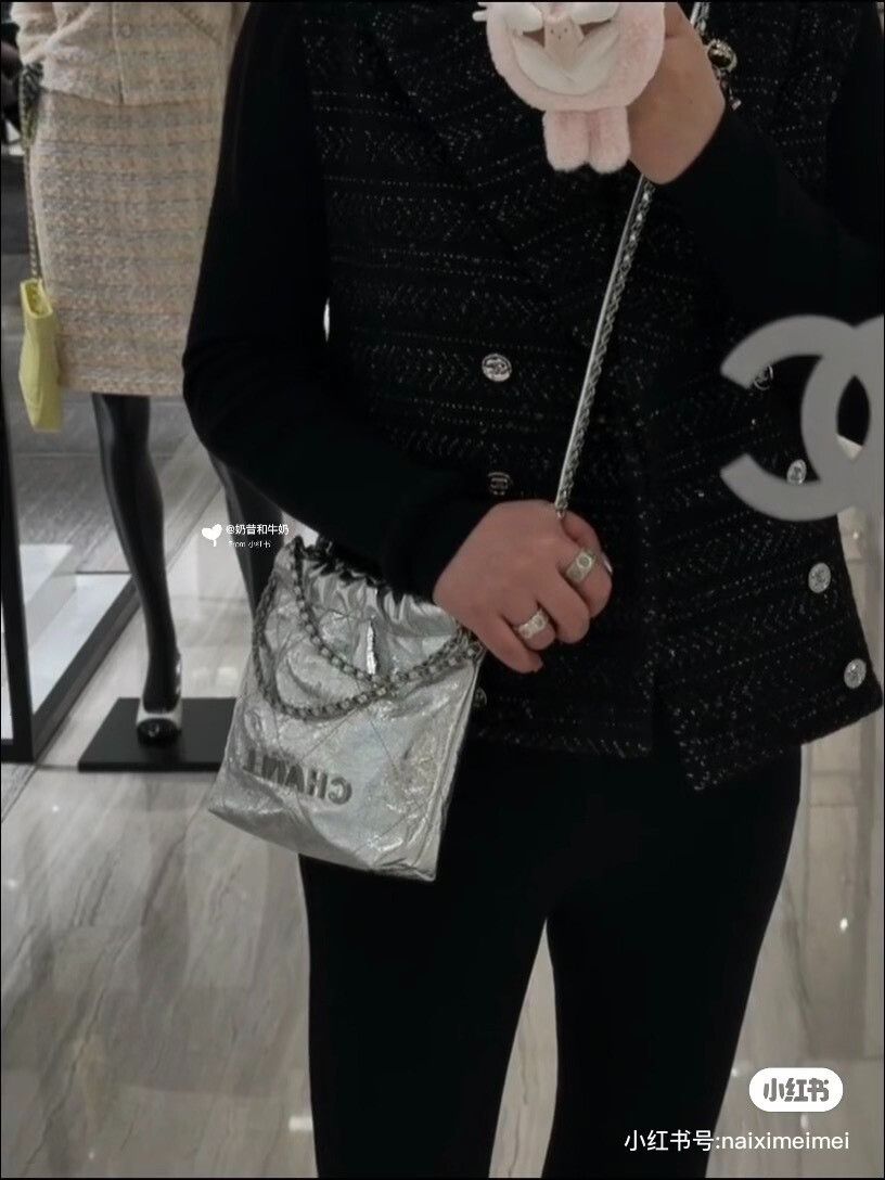 Chanel Pre-loved Bag Very good condition Size ONE SIZE - 7 Thumbnail