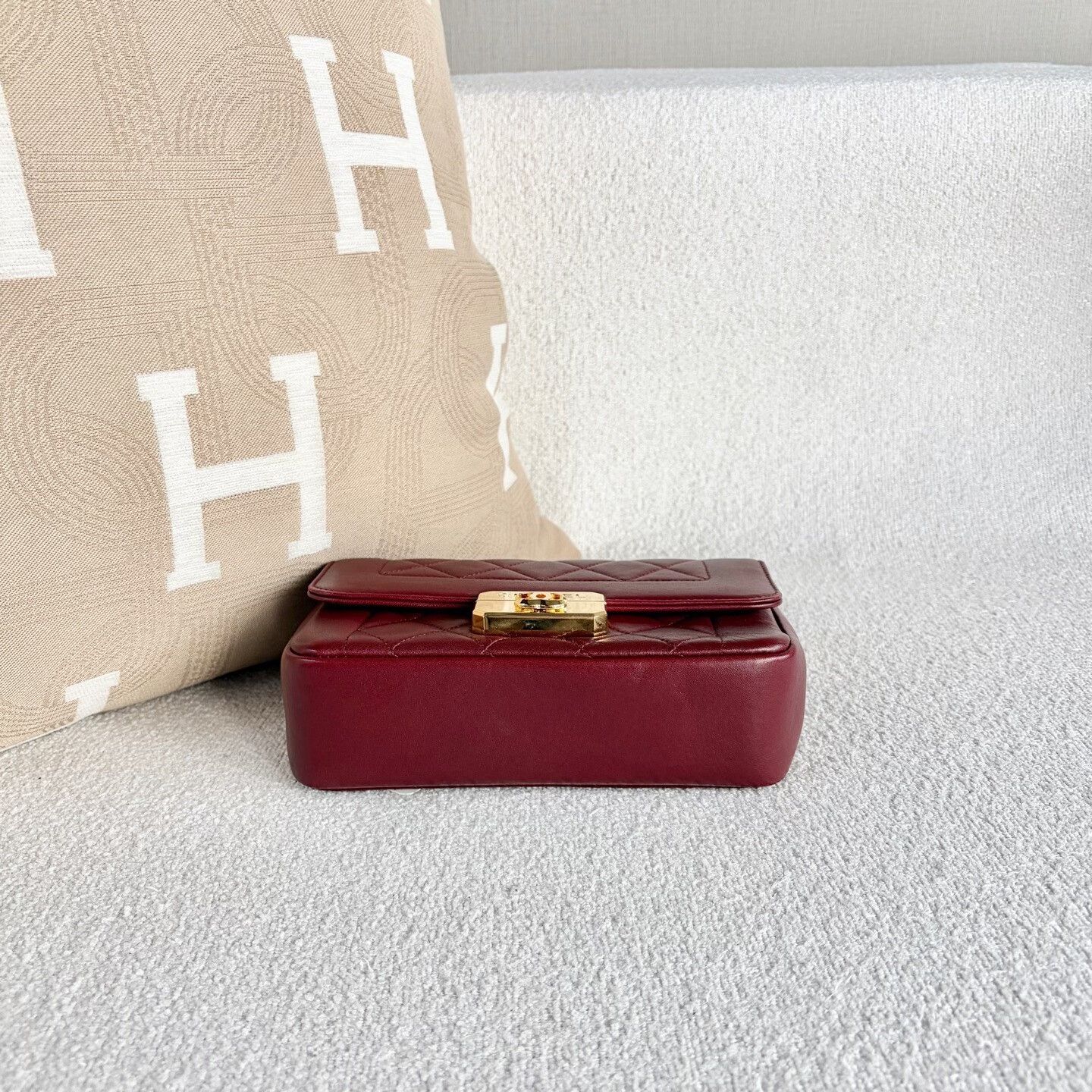 Chanel Pre-loved Bag Very good condition Size ONE SIZE - 5 Thumbnail