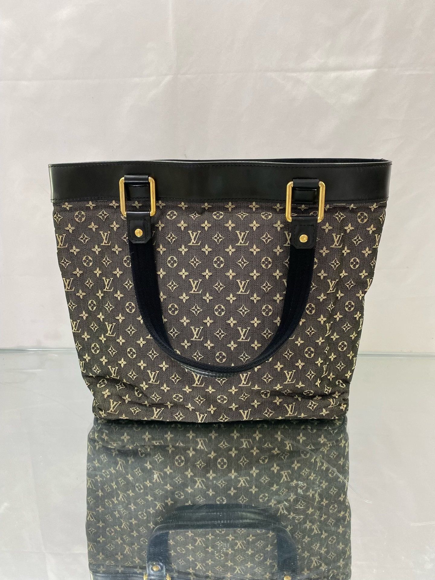 Louis Vuitton Pre-loved Bag Very good condition Size ONE SIZE - 4 Thumbnail