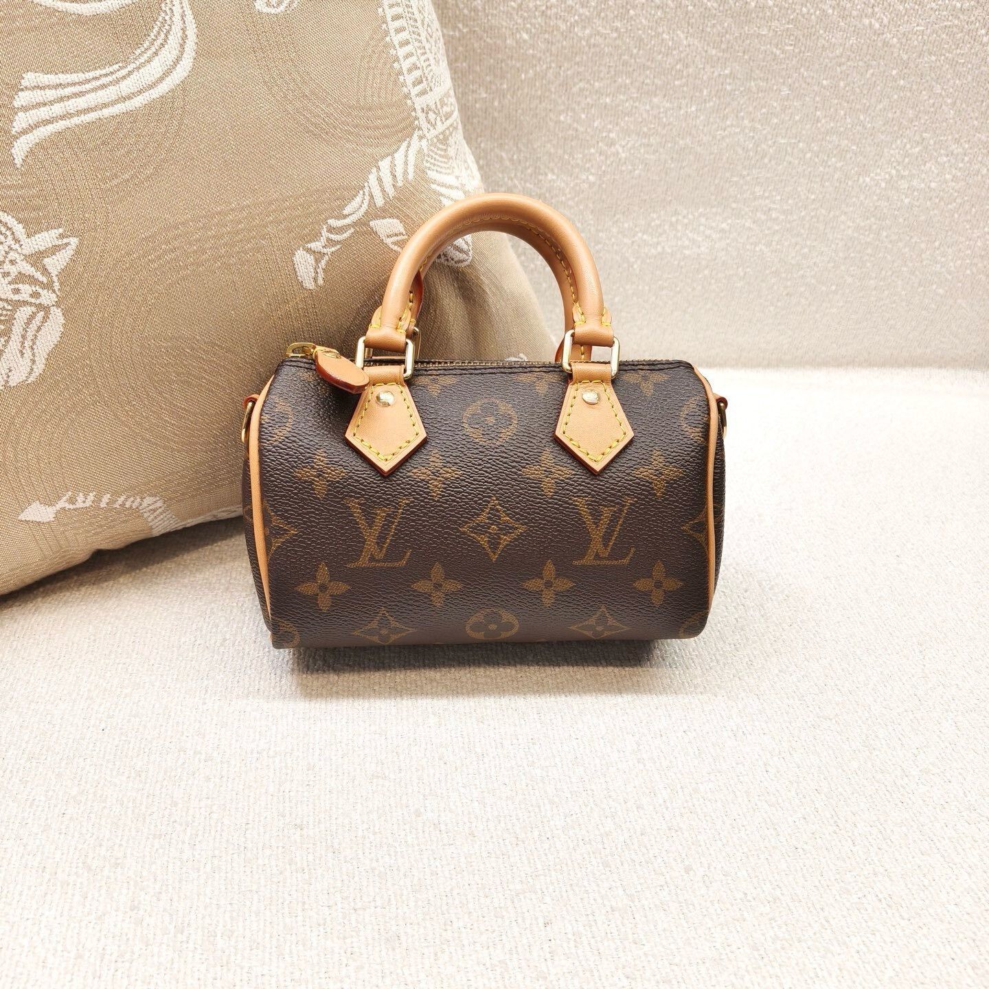 Louis Vuitton Pre-loved Bag Very good condition Size ONE SIZE - 2 Thumbnail