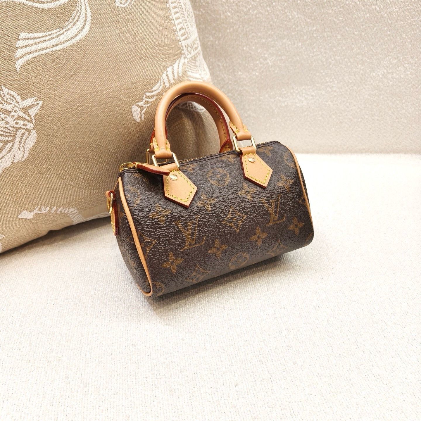 Louis Vuitton Pre-loved Bag Very good condition Size ONE SIZE - 6 Thumbnail