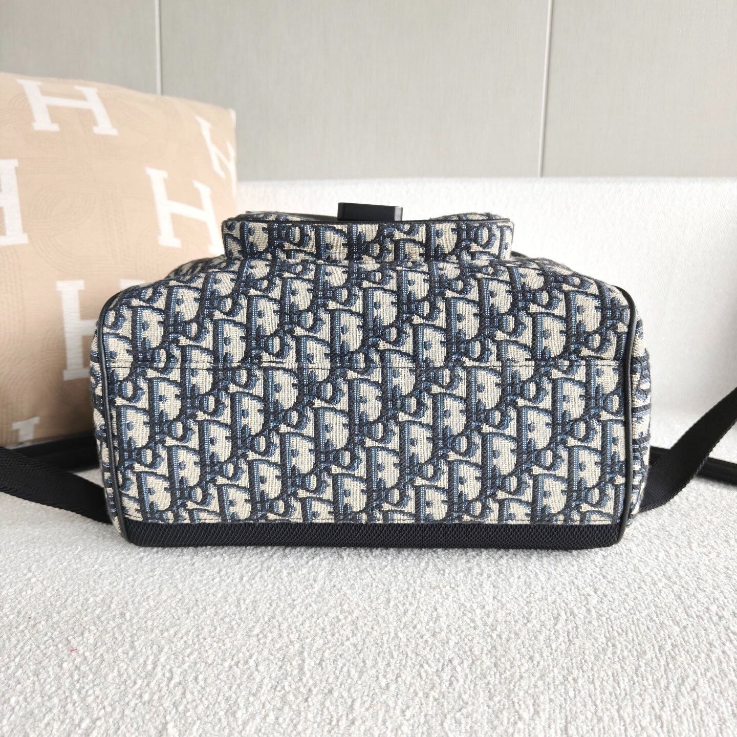 Dior Pre-loved Bag Very good condition Size ONE SIZE - 5 Thumbnail