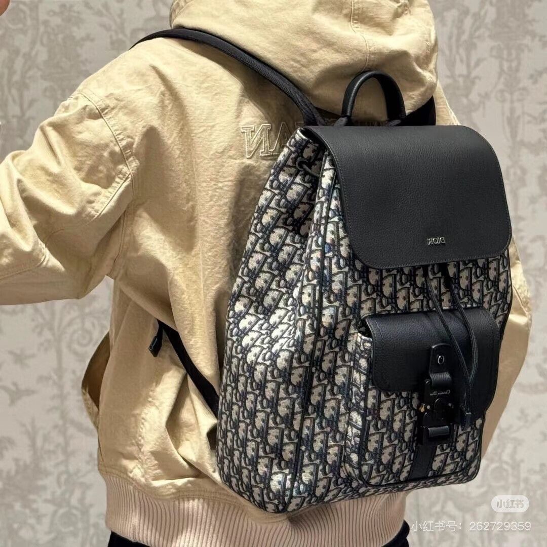 Dior Pre-loved Bag Very good condition Size ONE SIZE - 9 Thumbnail