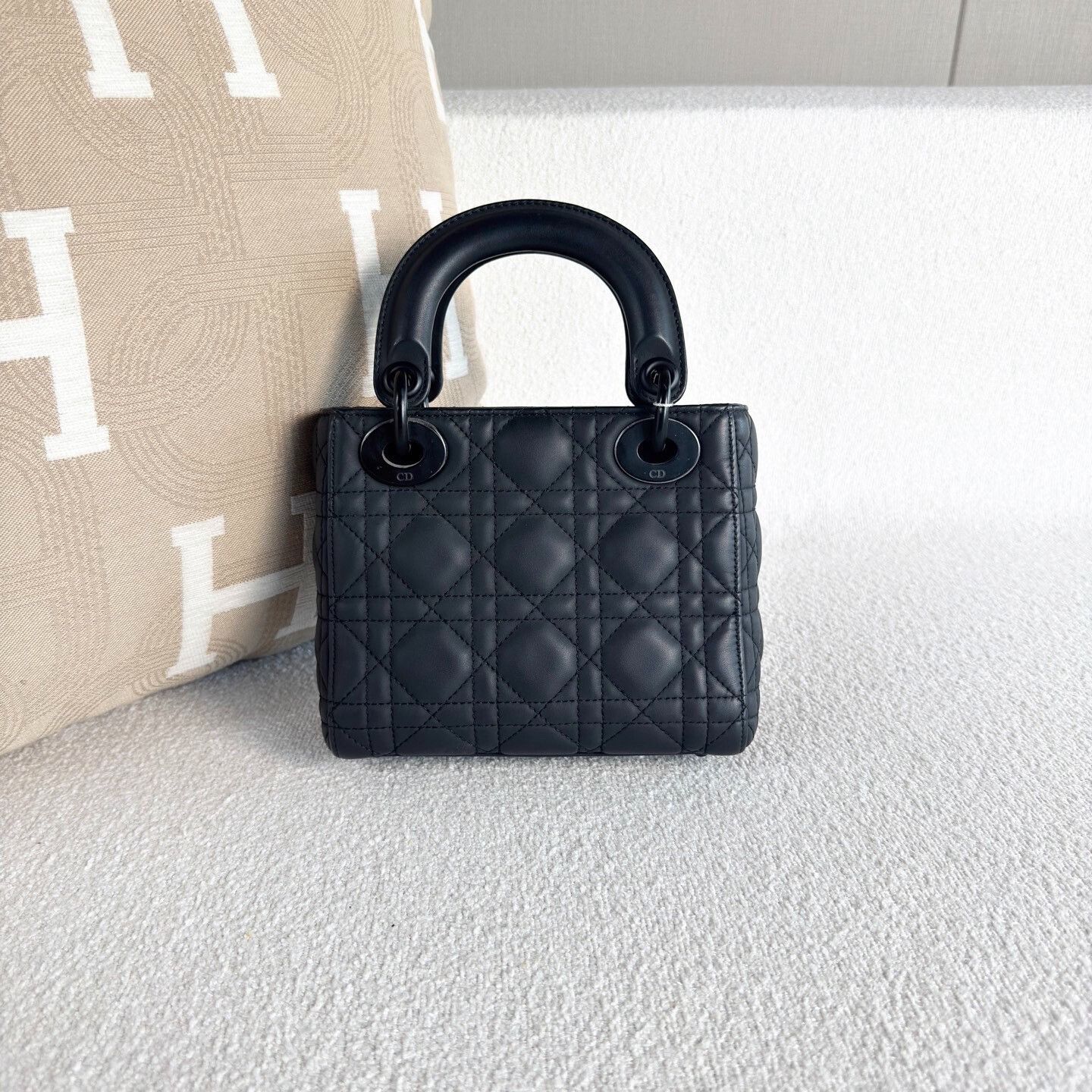 Dior Pre-loved Bag Very good condition Size ONE SIZE - 3 Thumbnail