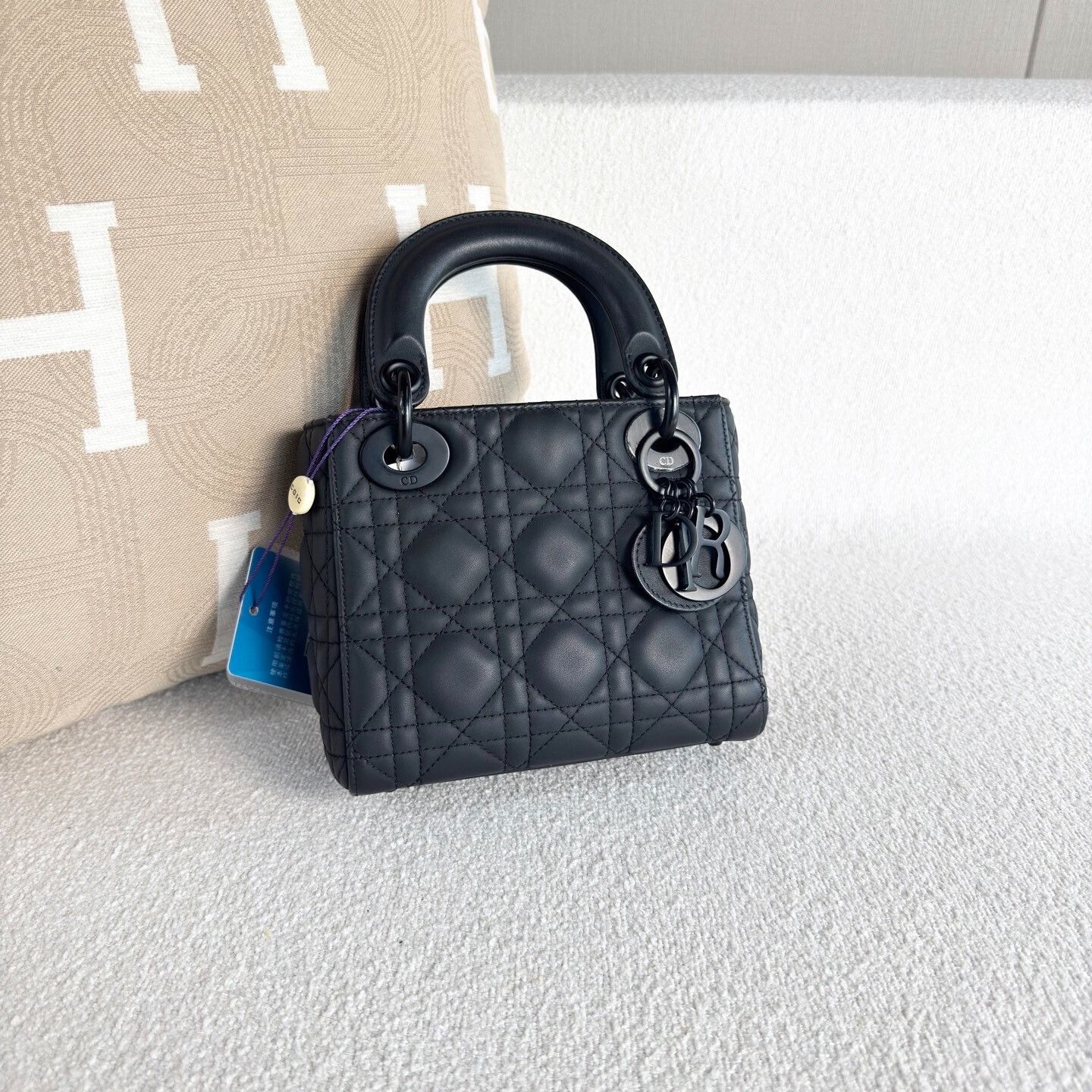 Dior Pre-loved Bag Very good condition Size ONE SIZE - 6 Thumbnail