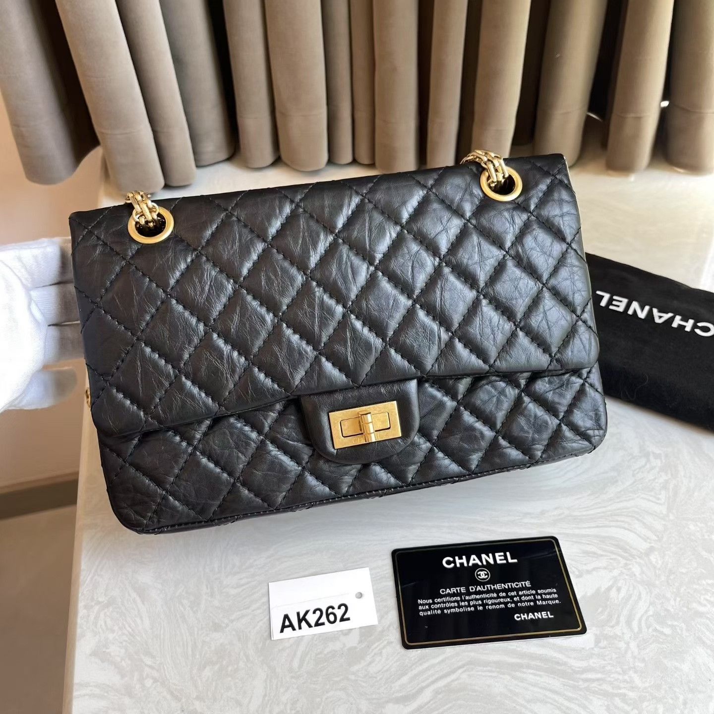 Chanel Pre-loved Bag Very good condition Size ONE SIZE - 2 Thumbnail