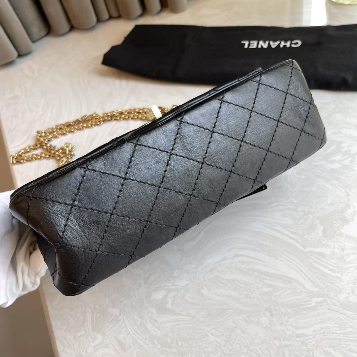 Chanel Pre-loved Bag Very good condition Size ONE SIZE - 4 Thumbnail