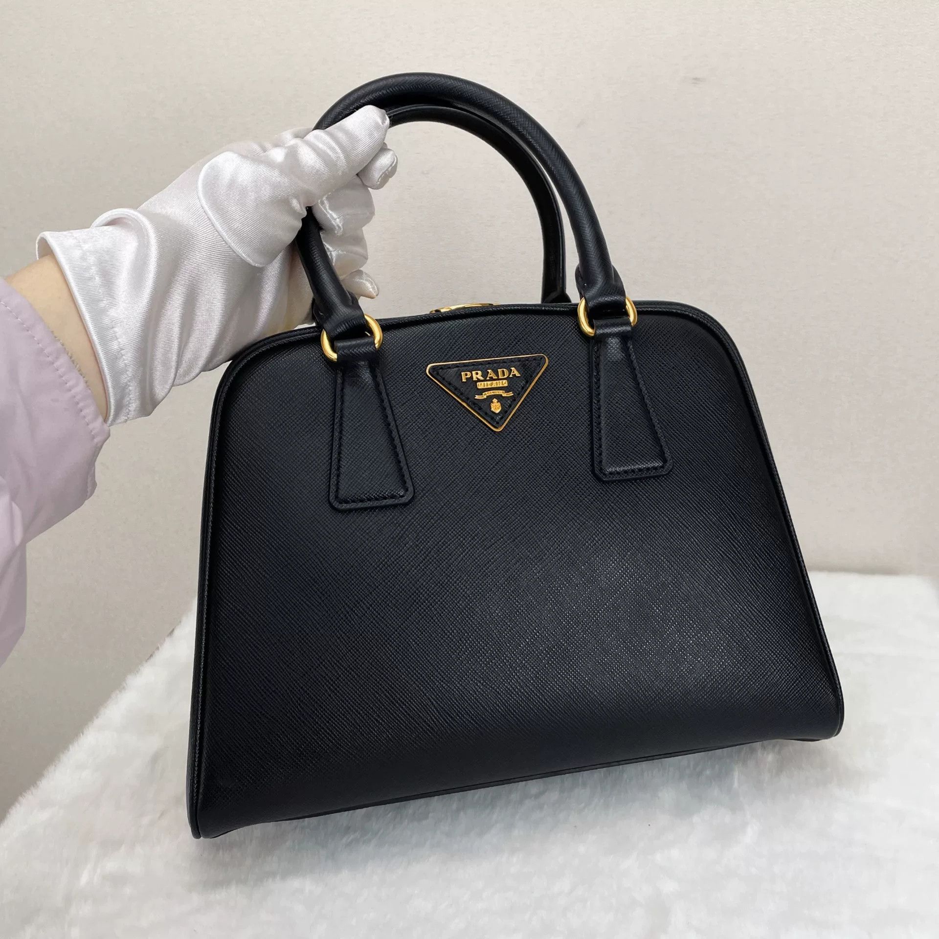 Prada Pre-loved Bag Very good condition Size ONE SIZE - 7 Thumbnail