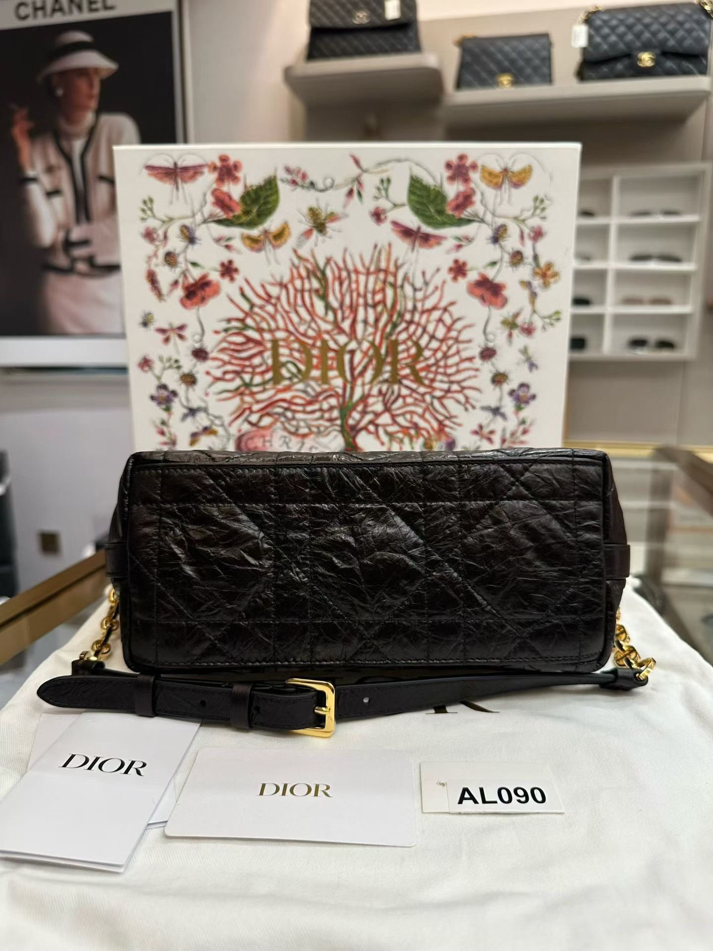 Dior Pre-loved Bag Very good condition Size ONE SIZE - 6 Thumbnail