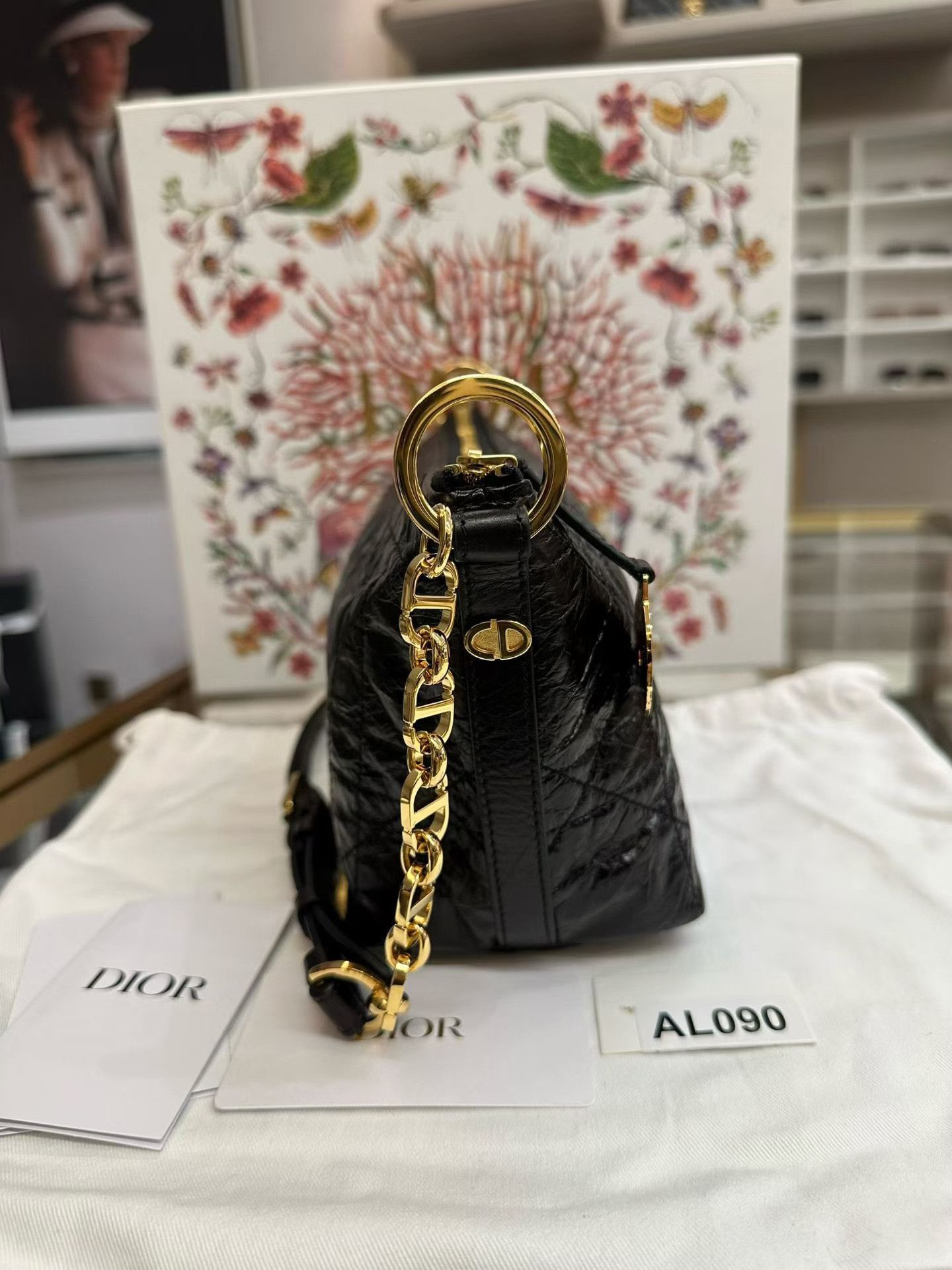 Dior Pre-loved Bag Very good condition Size ONE SIZE - 5 Thumbnail