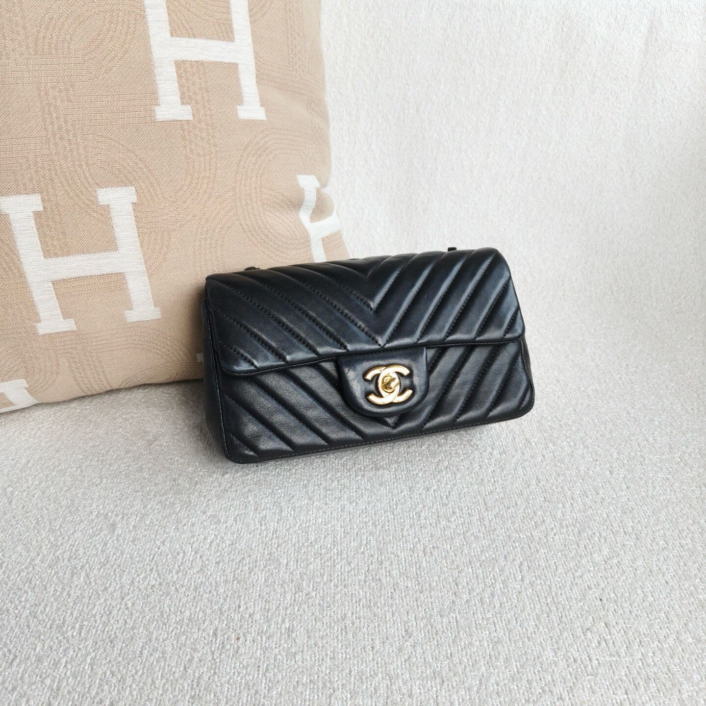 Chanel Pre-loved Bag Very good condition Size ONE SIZE - 6 Thumbnail