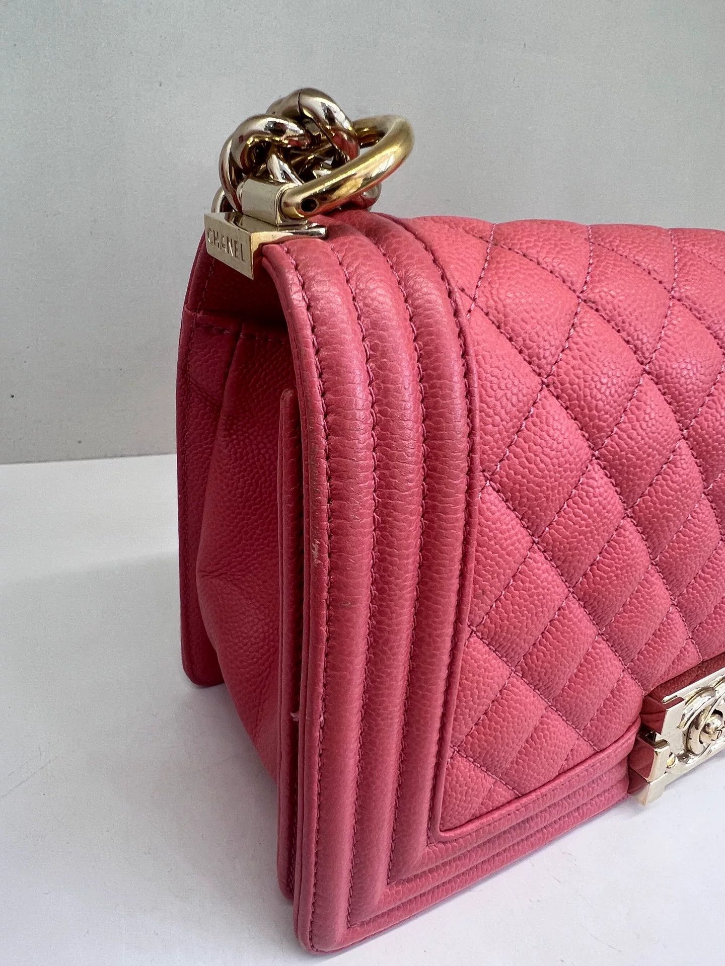 Chanel Pre-loved Bag Very good condition Size ONE SIZE - 6 Thumbnail