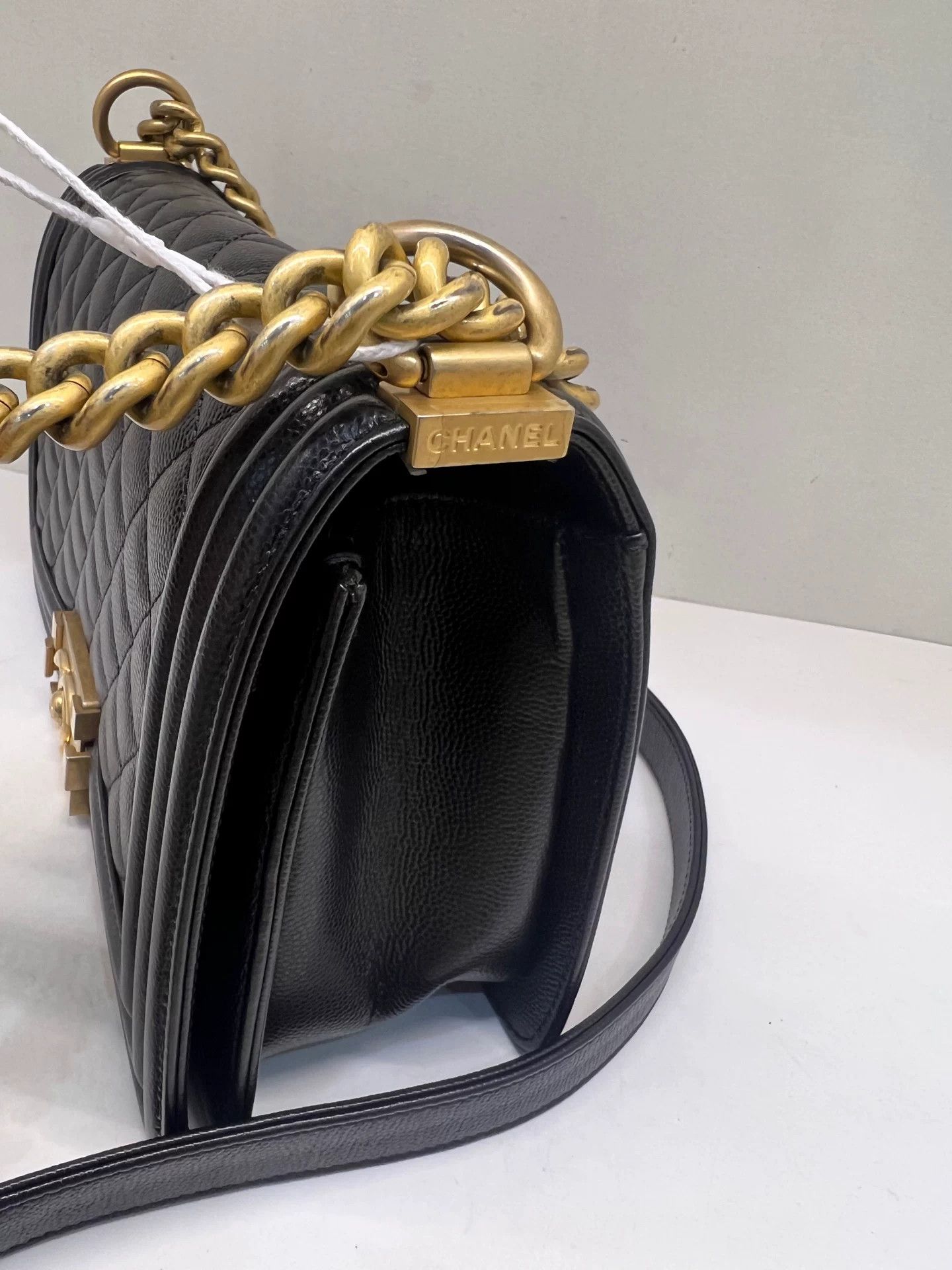 Chanel Pre-loved Bag Very good condition Size ONE SIZE - 7 Thumbnail