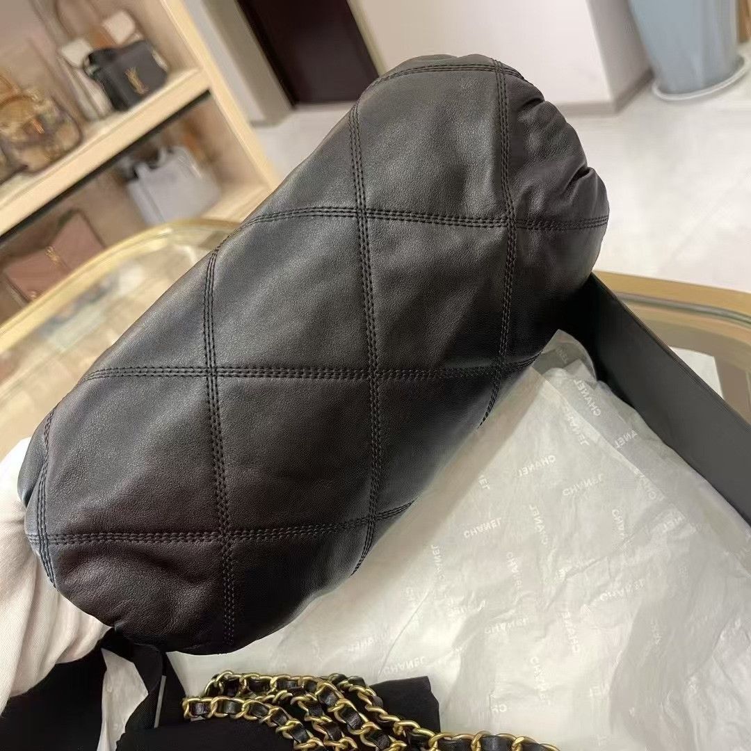 Chanel Pre-loved Bag Very good condition Size ONE SIZE - 7 Thumbnail