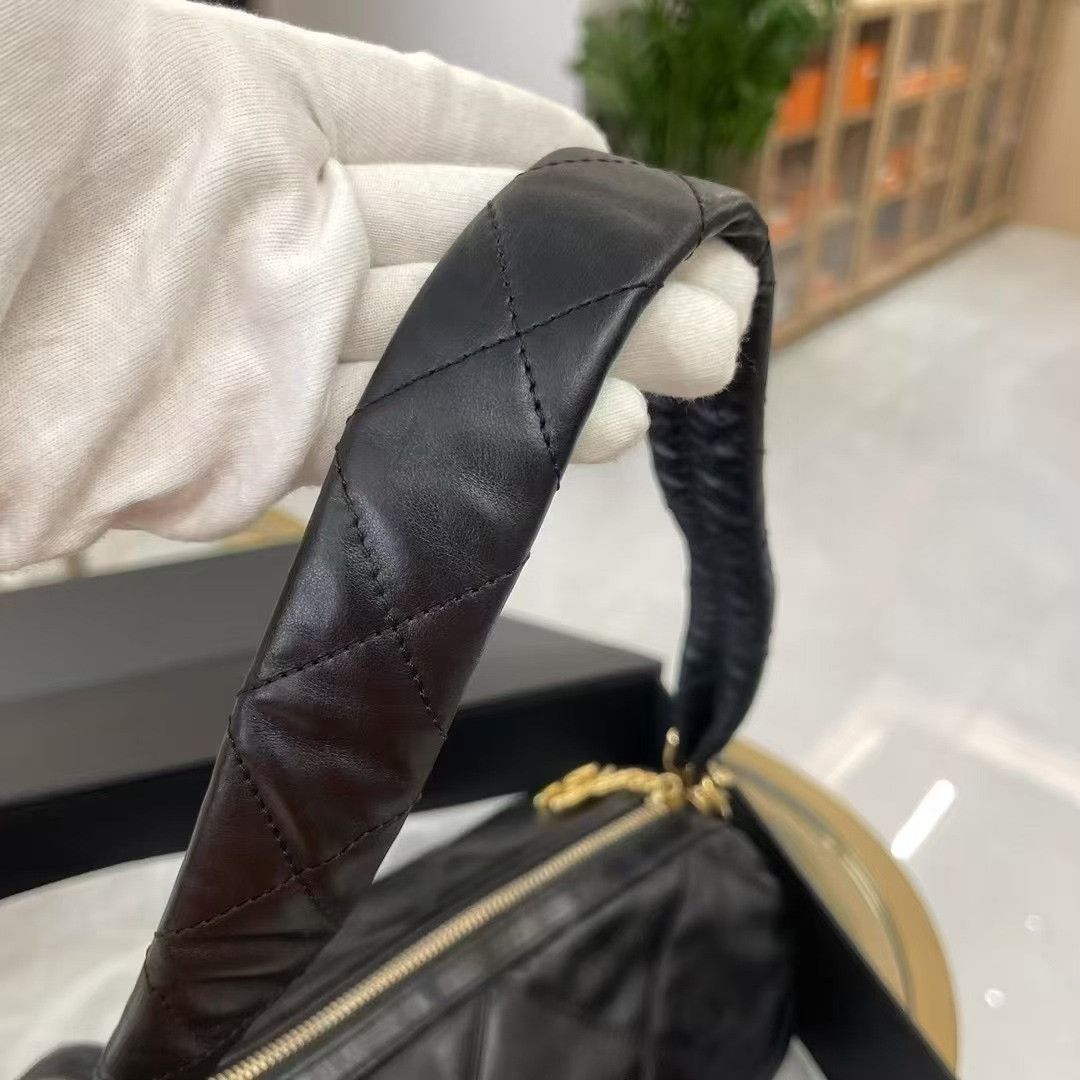 Chanel Pre-loved Bag Very good condition Size ONE SIZE - 8 Thumbnail