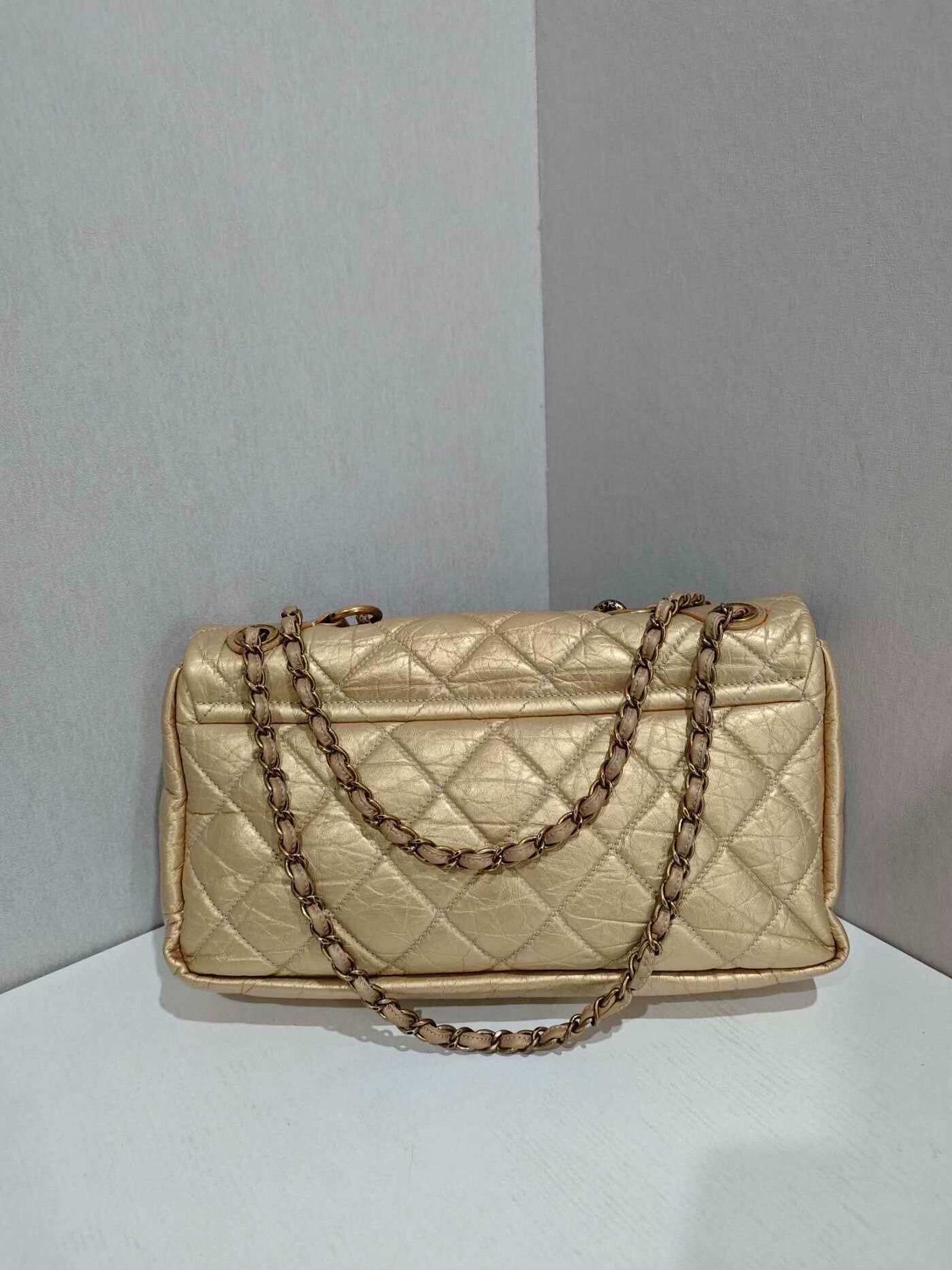 Chanel Pre-loved Bag Very good condition Size ONE SIZE - 2 Thumbnail