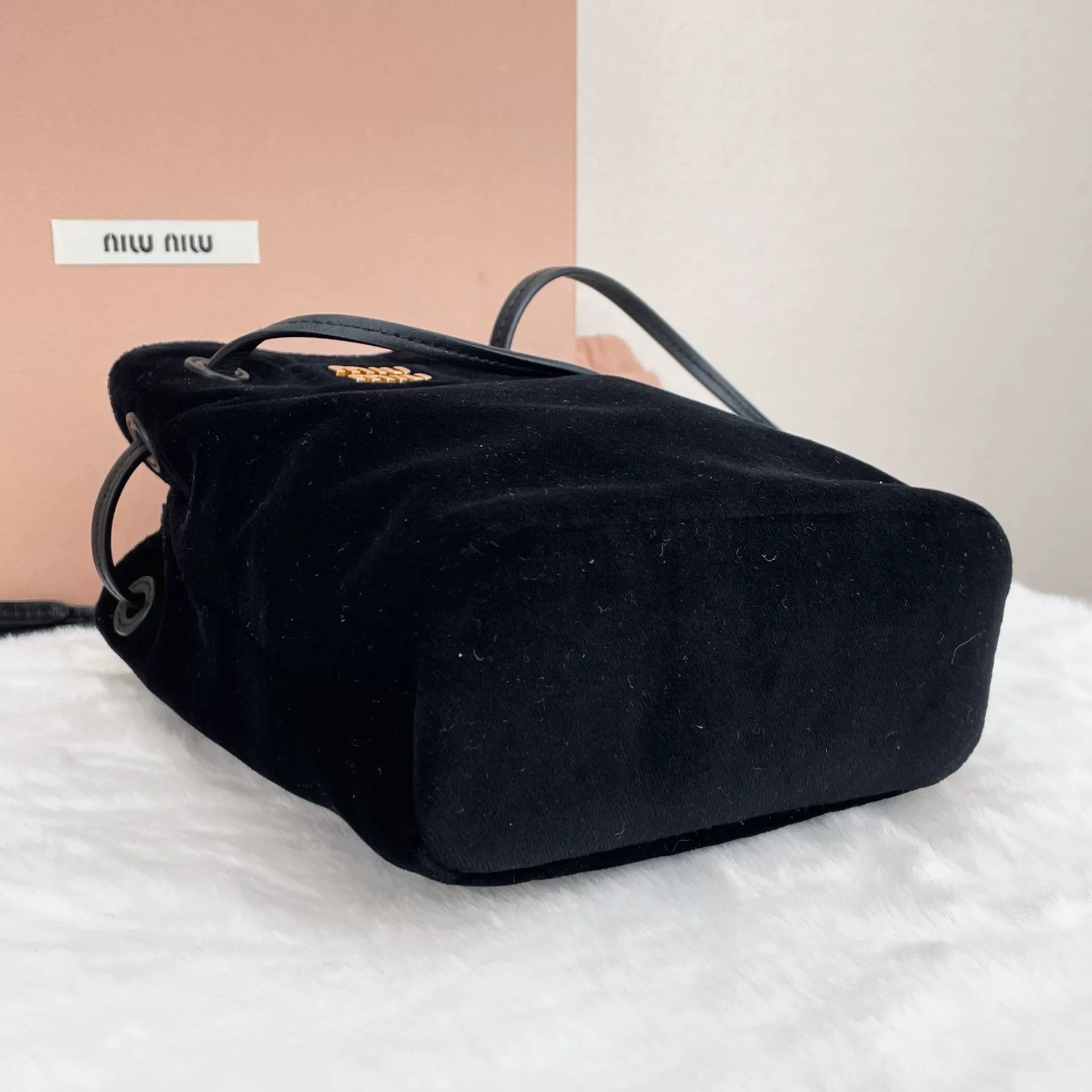 Miu Miu Pre-loved Bag Very good condition Size ONE SIZE - 5 Thumbnail