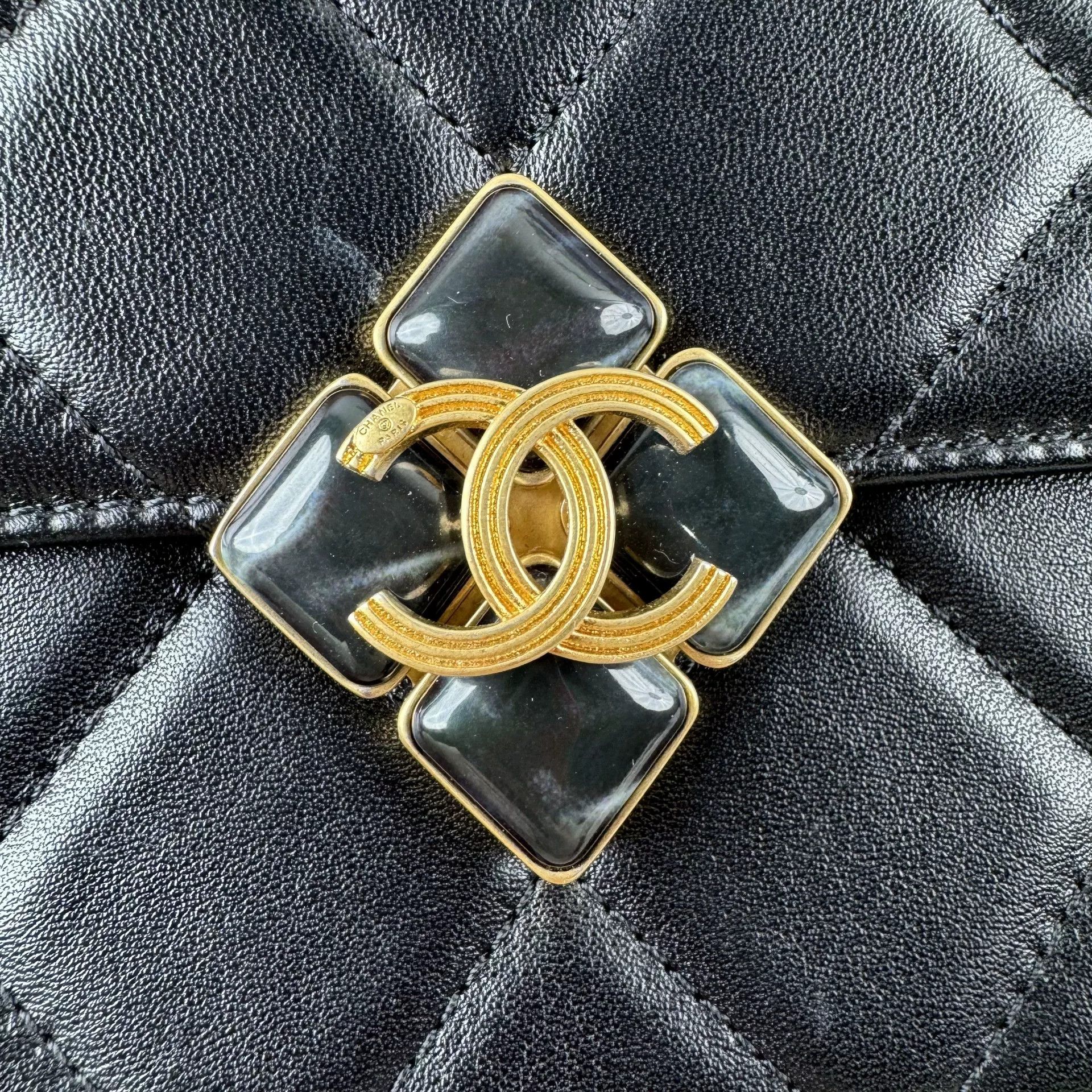 Chanel Pre-loved Bag Very good condition Size ONE SIZE - 9 Thumbnail
