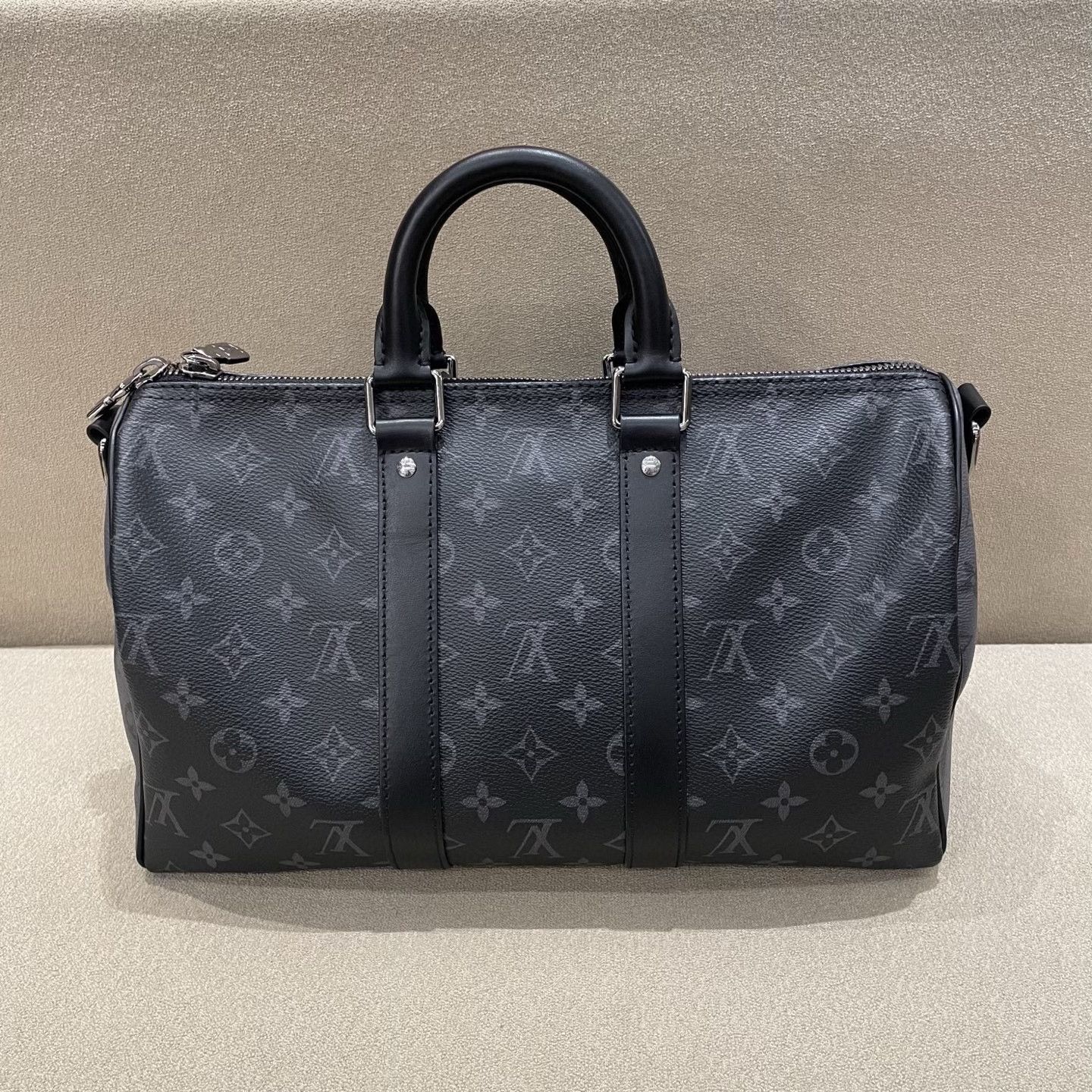 Louis Vuitton Pre-loved Bag Very good condition Size ONE SIZE - 3 Thumbnail