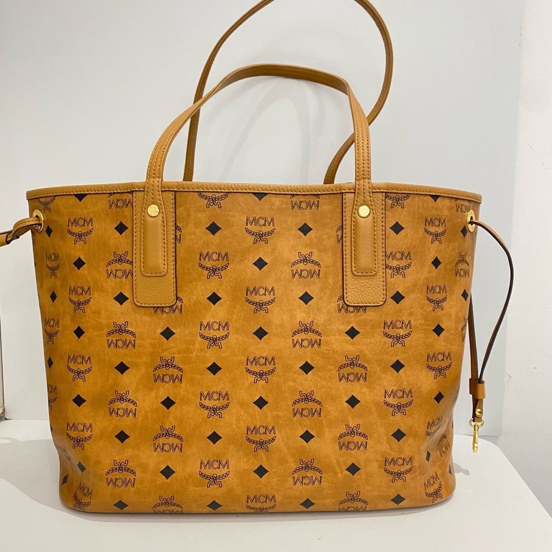 MCM Pre-loved Bag Very good condition Size ONE SIZE - 7 Thumbnail