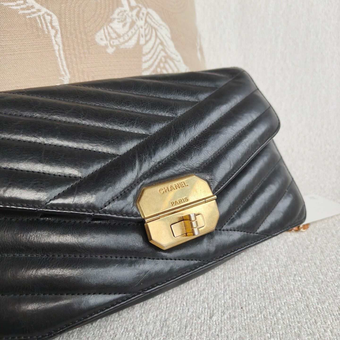 Chanel Pre-loved Bag Very good condition Size ONE SIZE - 7 Thumbnail
