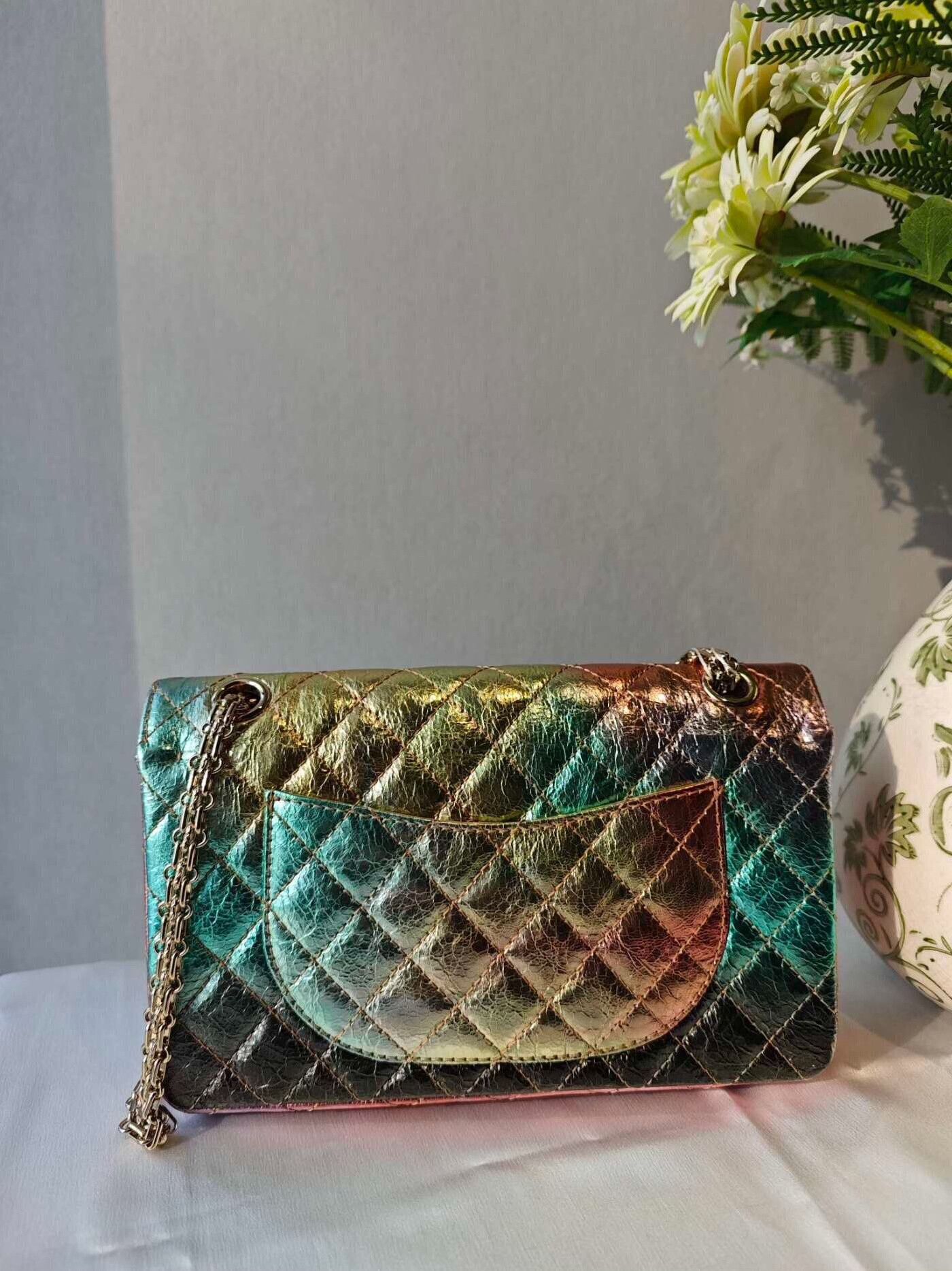 Chanel Pre-loved Bag Very good condition Size ONE SIZE - 2 Thumbnail