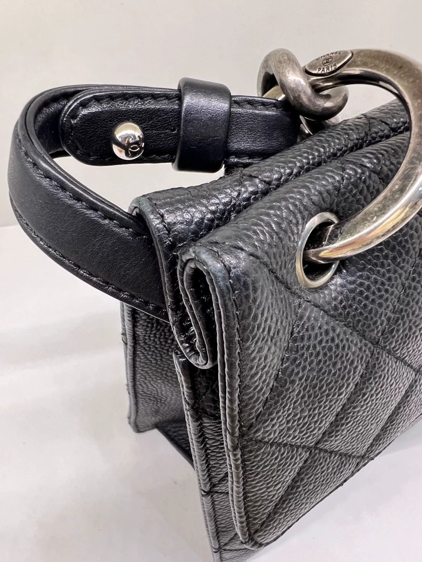 Chanel Pre-loved Bag Very good condition Size ONE SIZE - 7 Thumbnail