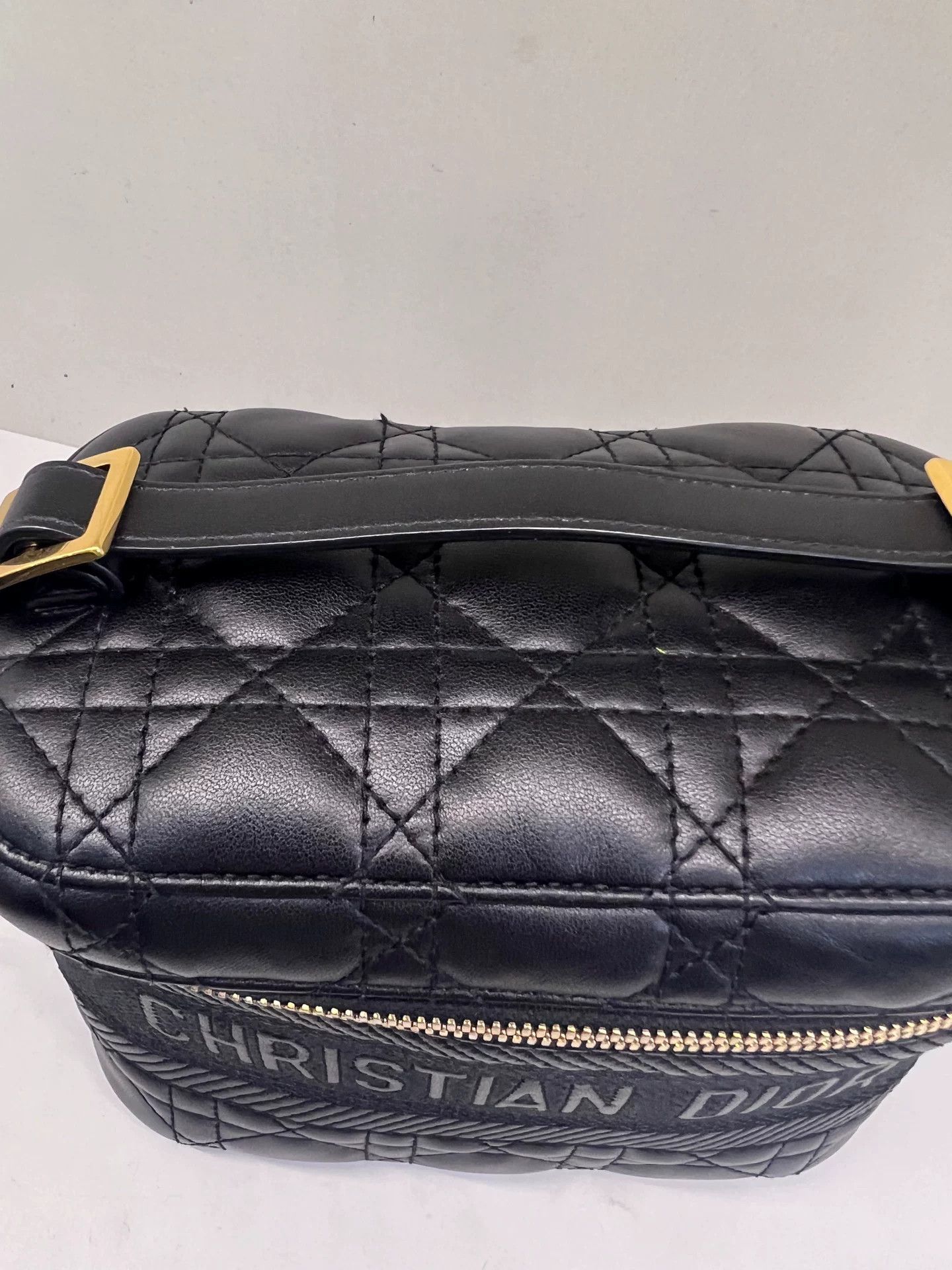 Dior Pre-loved Bag Very good condition Size ONE SIZE - 8 Thumbnail