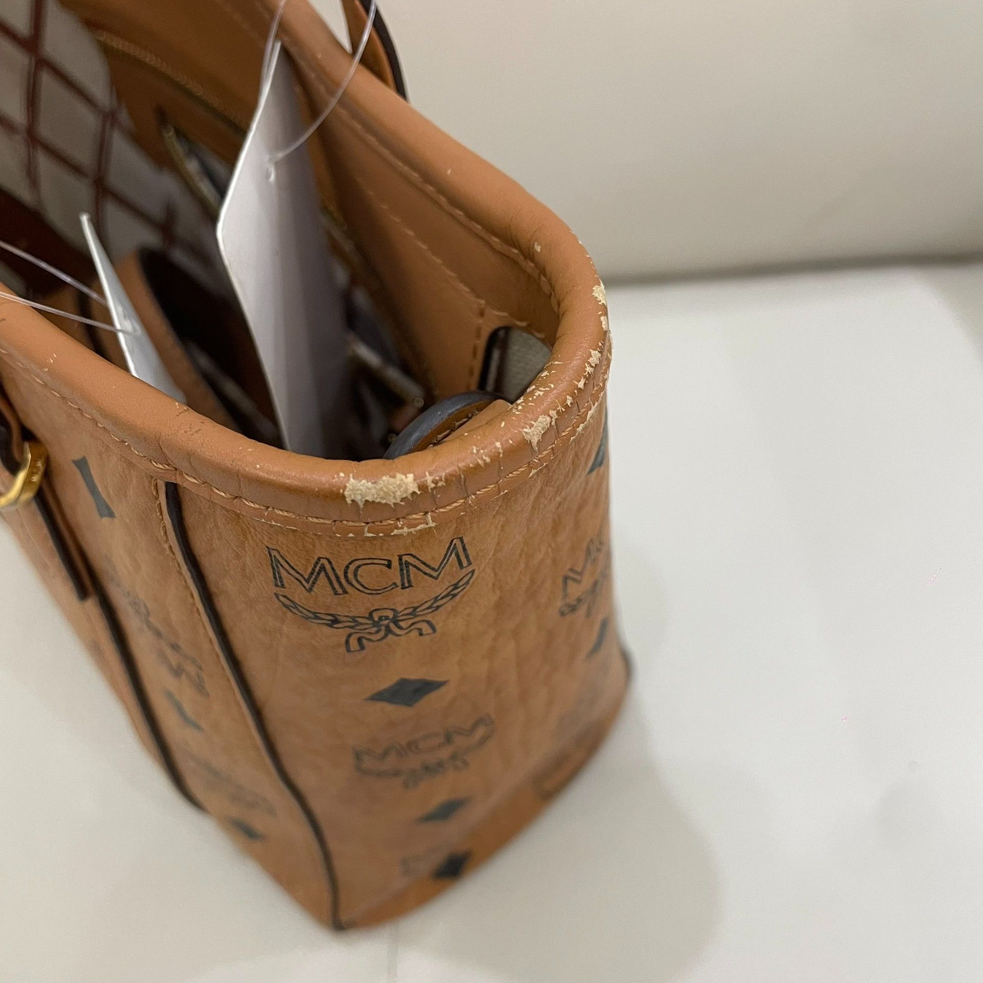 MCM Pre-loved Bag Very good condition Size ONE SIZE - 9 Thumbnail