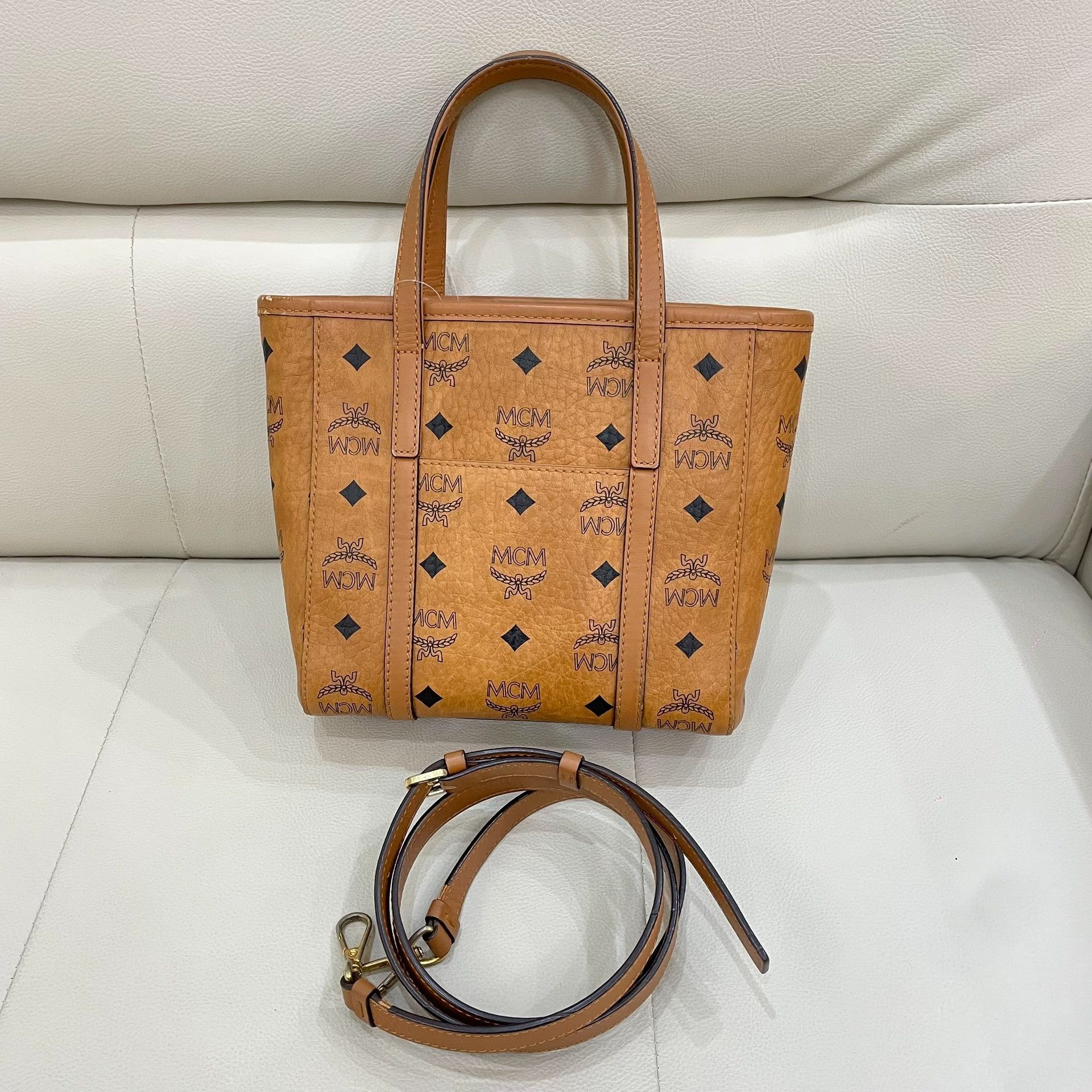 MCM Pre-loved Bag Very good condition Size ONE SIZE - 2 Thumbnail