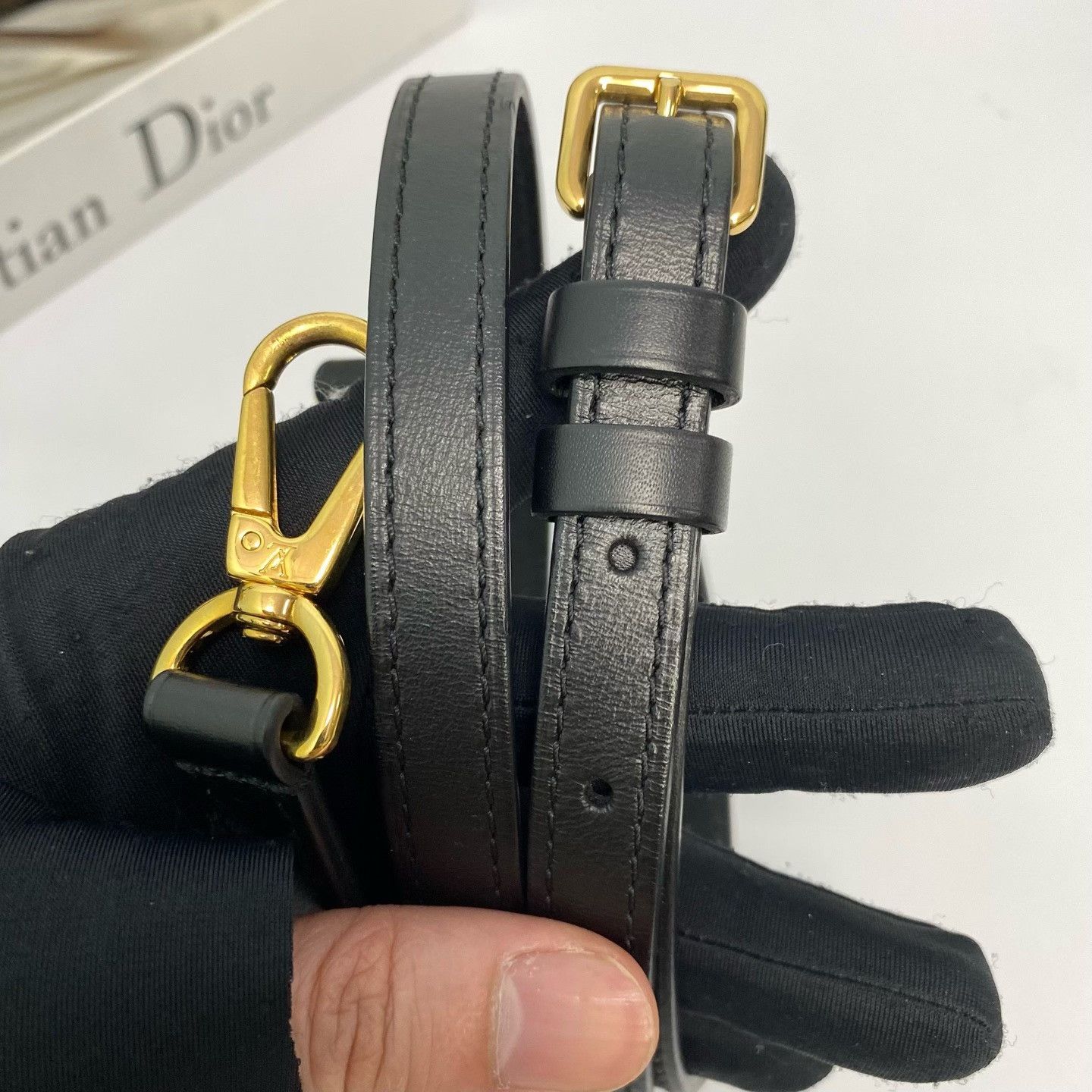 Louis Vuitton Pre-loved Bag Very good condition Size ONE SIZE - 8 Thumbnail