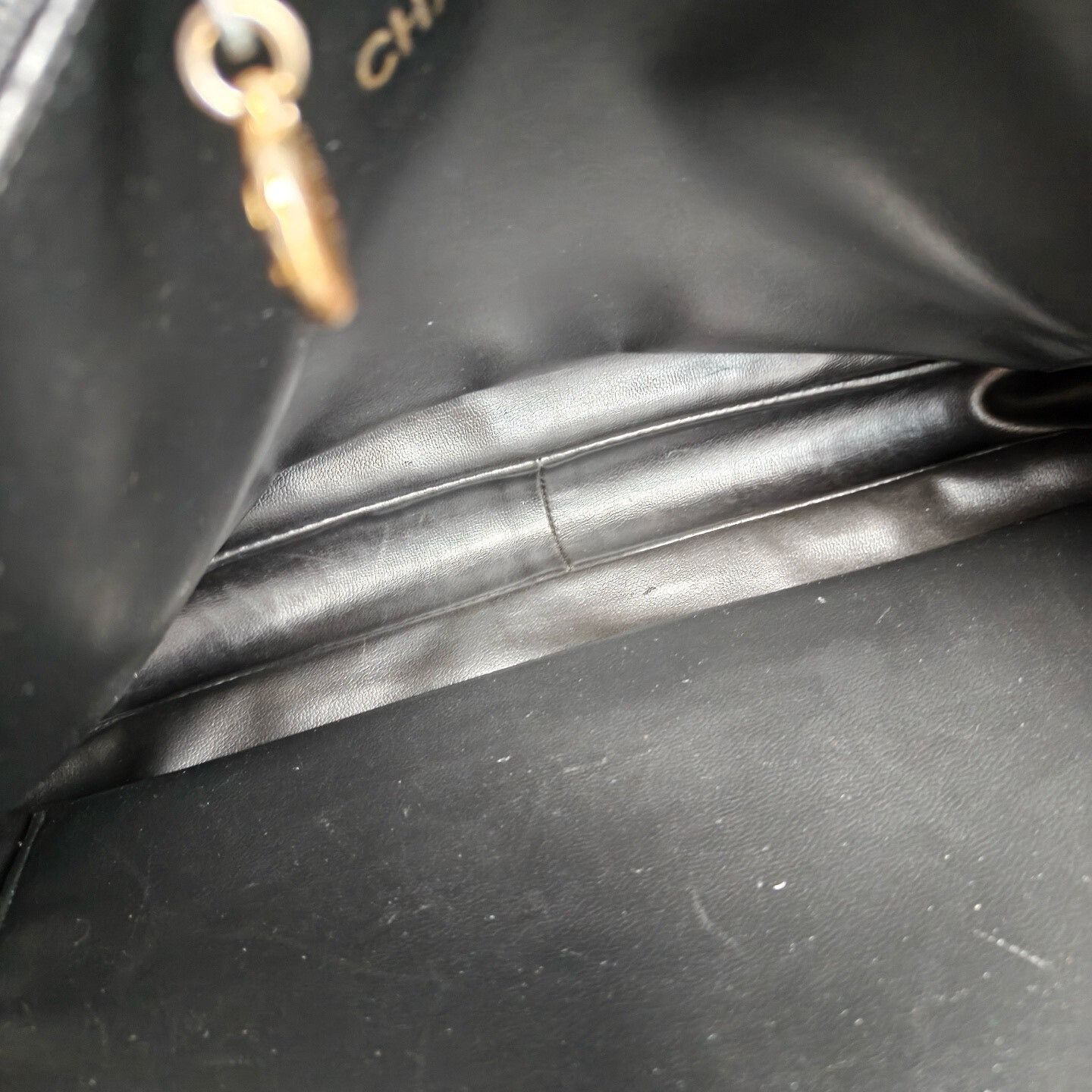 Chanel Pre-loved Bag Very good condition Size ONE SIZE - 7 Thumbnail