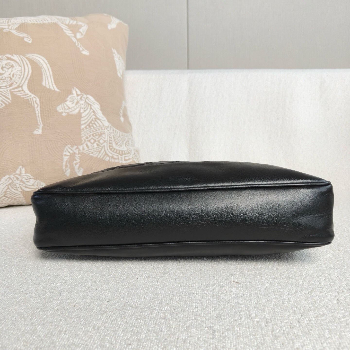 Chanel Pre-loved Bag Very good condition Size ONE SIZE - 5 Thumbnail