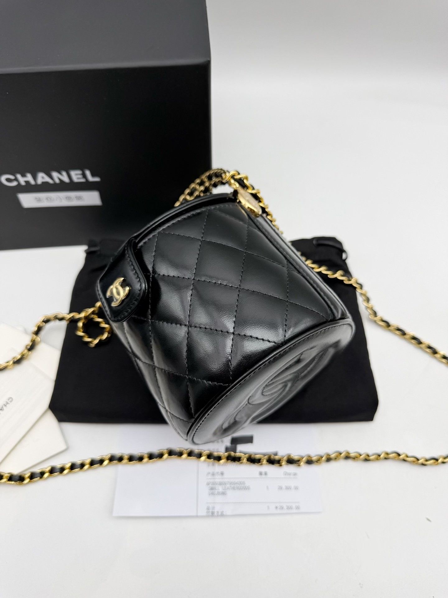 Chanel Pre-loved Bag Very good condition Size ONE SIZE - 6 Thumbnail