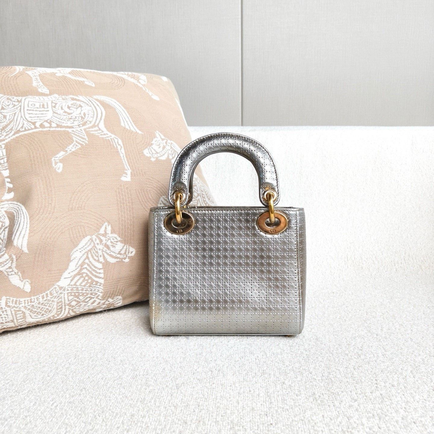 Dior Pre-loved Bag Very good condition Size ONE SIZE - 3 Thumbnail
