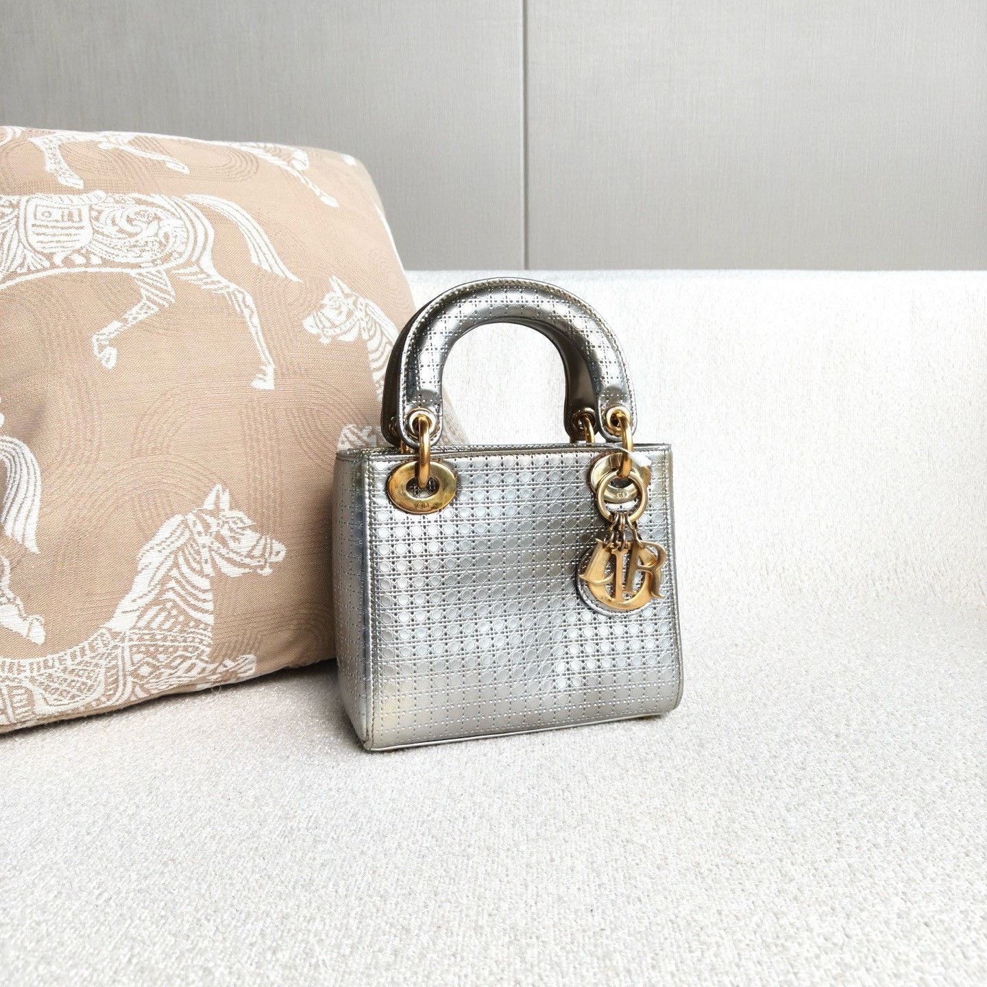 Dior Pre-loved Bag Very good condition Size ONE SIZE - 6 Thumbnail