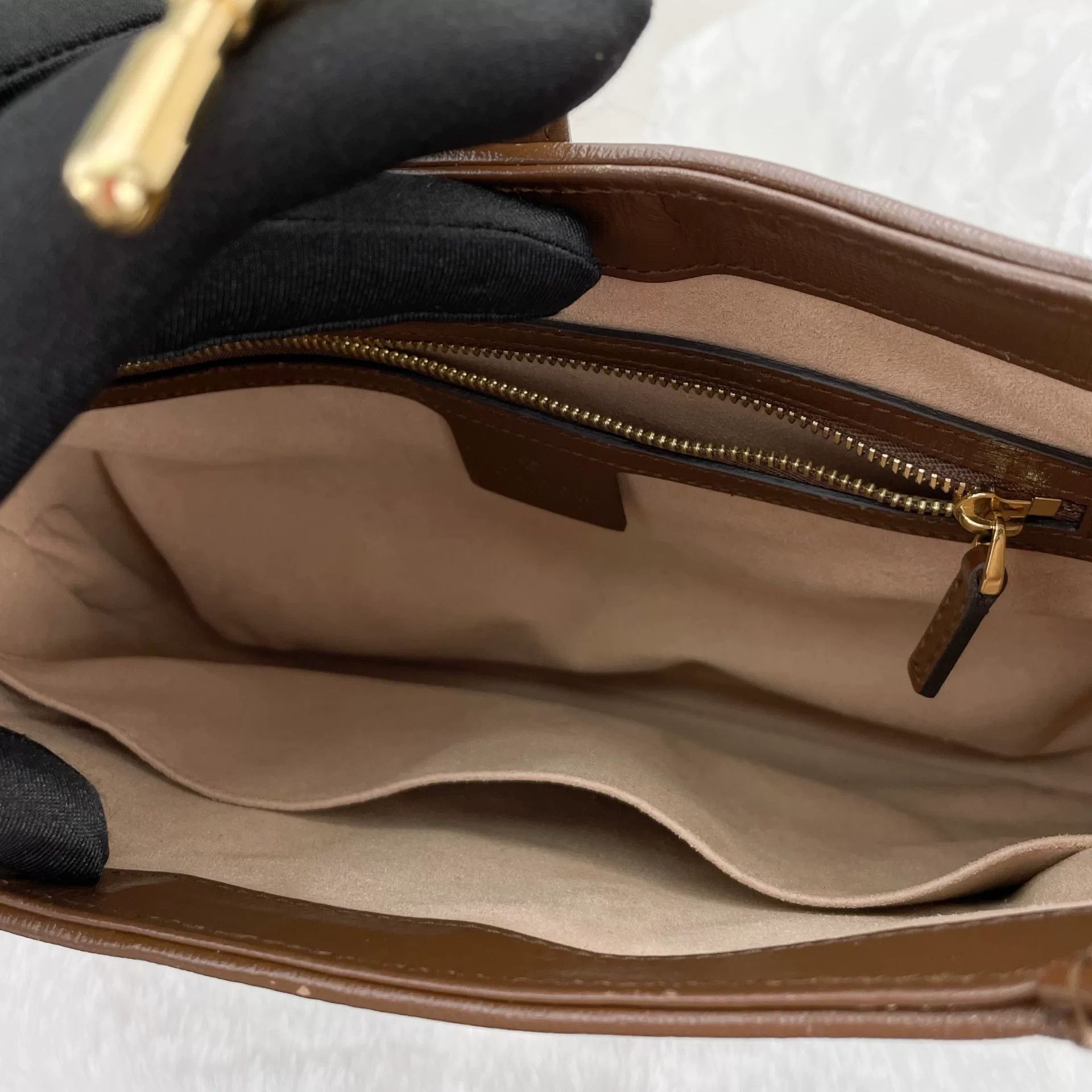 Gucci Pre-loved Bag Very good condition Size ONE SIZE - 8 Thumbnail