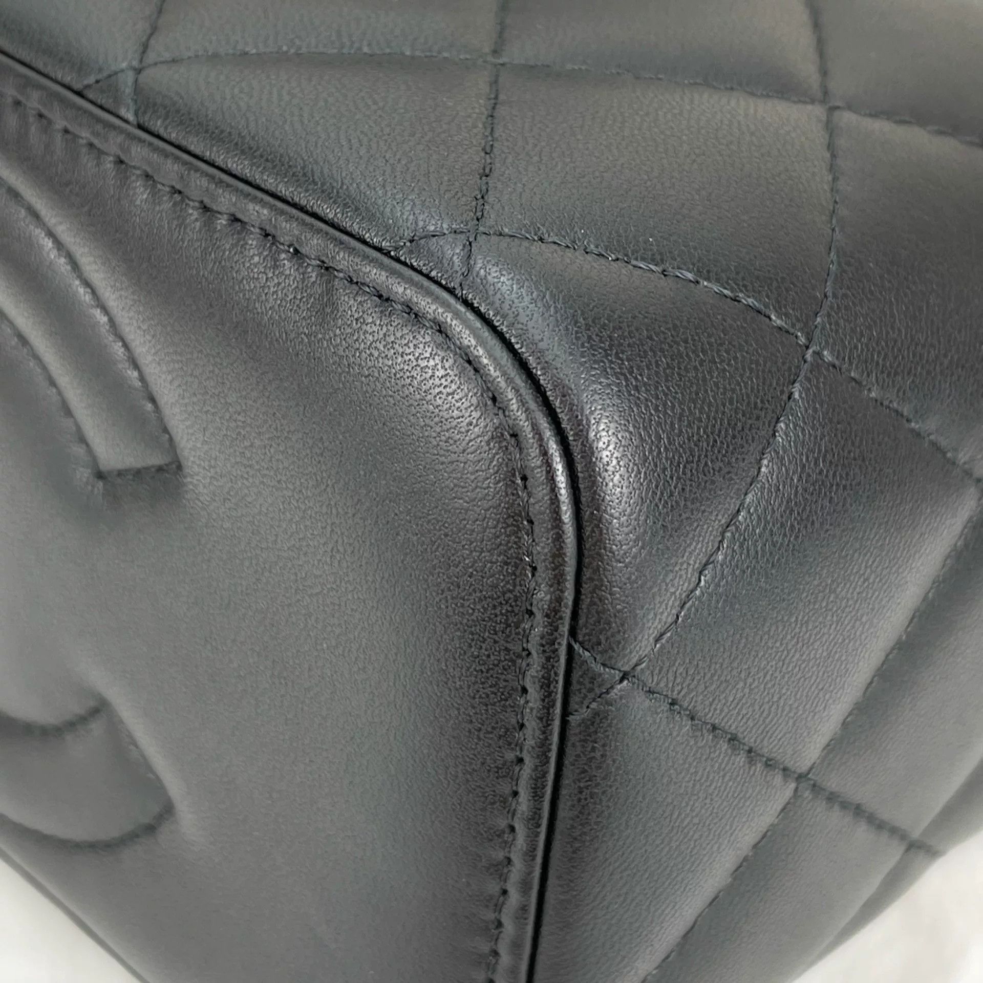 Chanel Pre-loved Bag Very good condition Size ONE SIZE - 6 Thumbnail