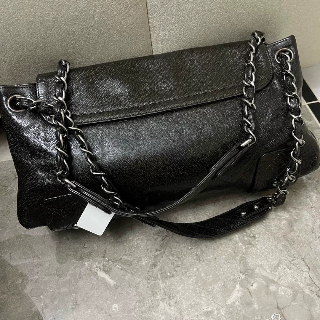 Chanel Pre-loved Bag Very good condition Size ONE SIZE - 2 Thumbnail