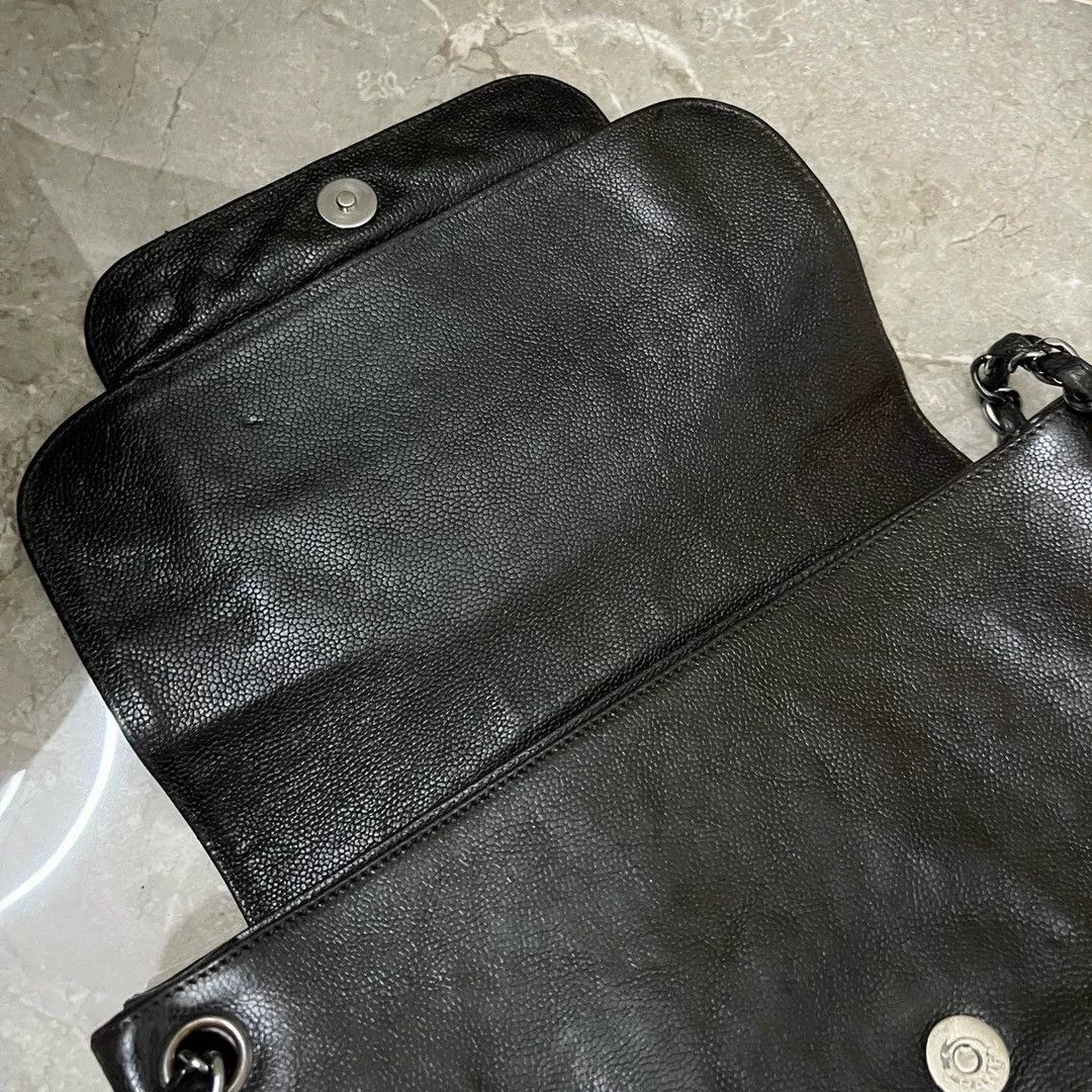 Chanel Pre-loved Bag Very good condition Size ONE SIZE - 8 Thumbnail