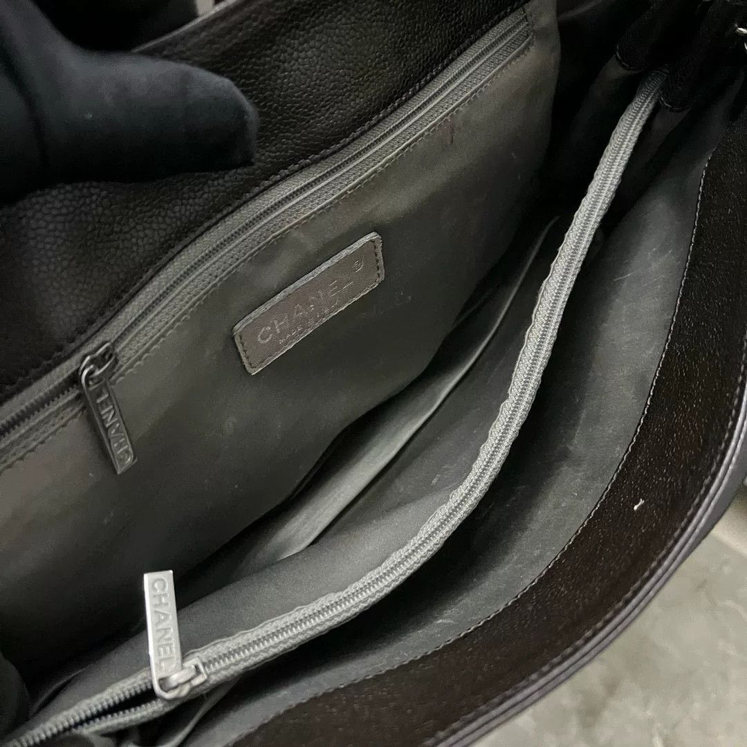 Chanel Pre-loved Bag Very good condition Size ONE SIZE - 9 Thumbnail