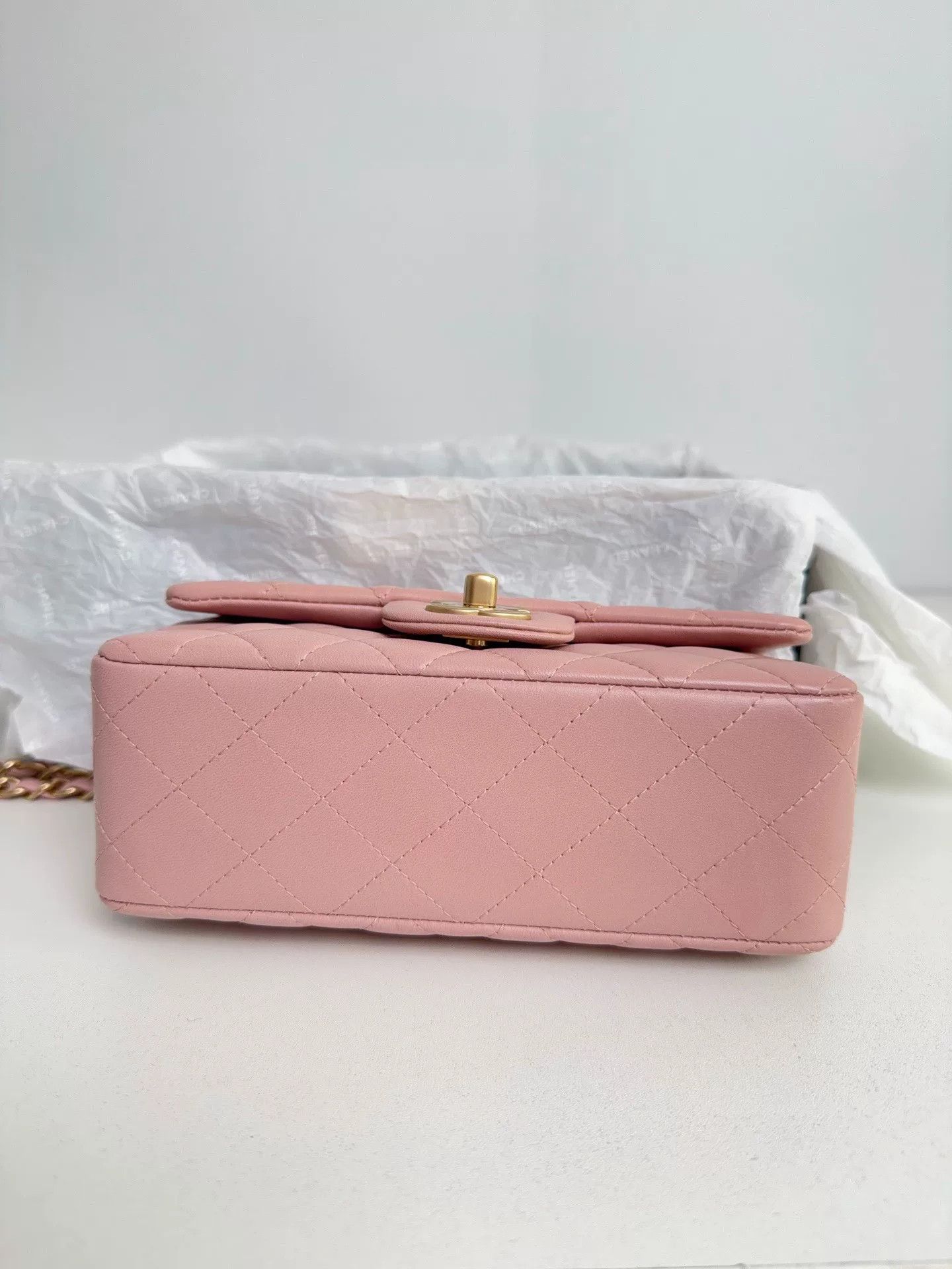 Chanel Pre-loved Bag Very good condition Size ONE SIZE - 4 Thumbnail