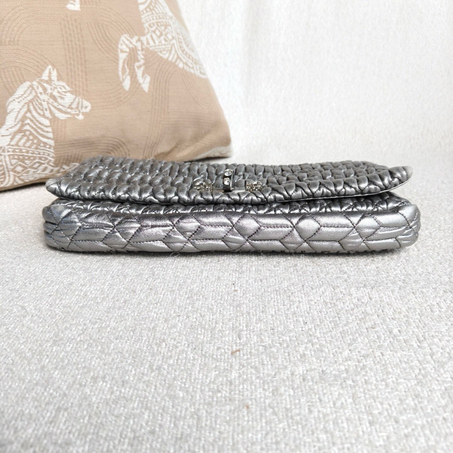 Miu Miu Pre-loved Bag Very good condition Size ONE SIZE - 5 Thumbnail