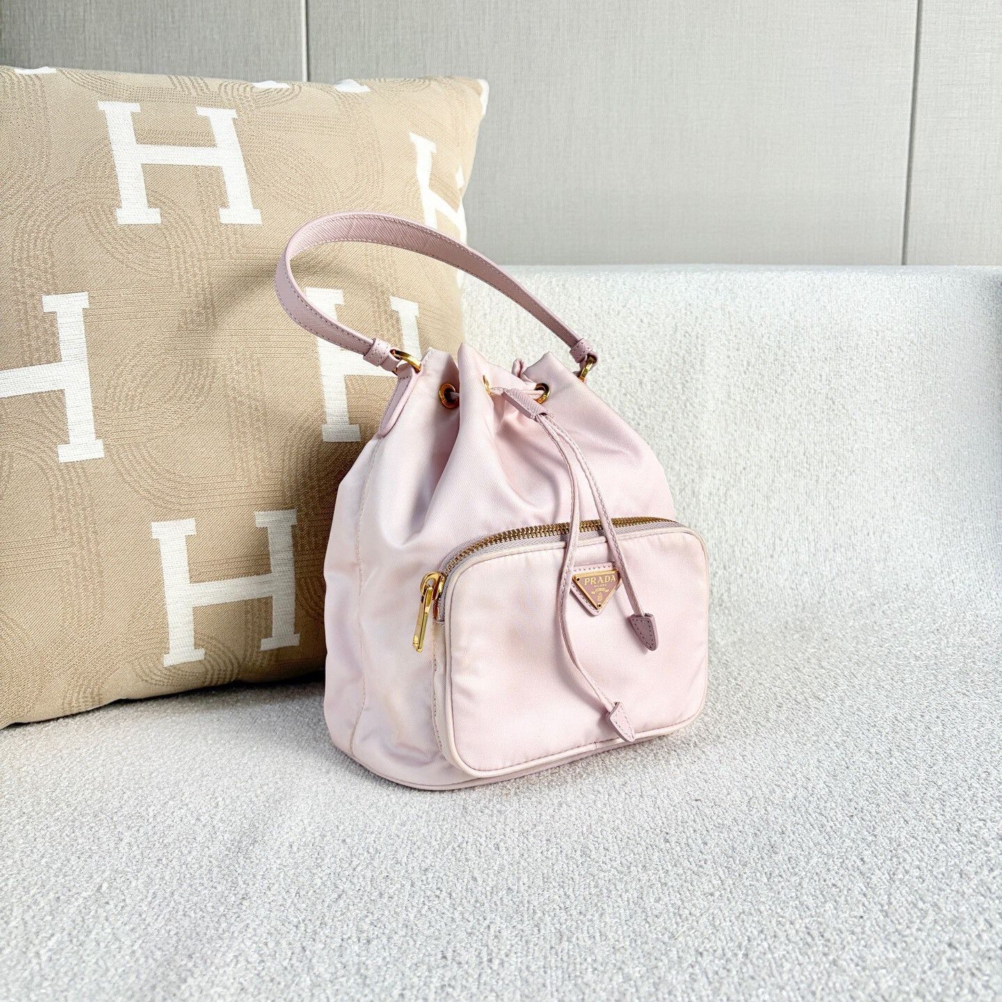 Prada Pre-loved Bag Very good condition Size ONE SIZE - 6 Thumbnail