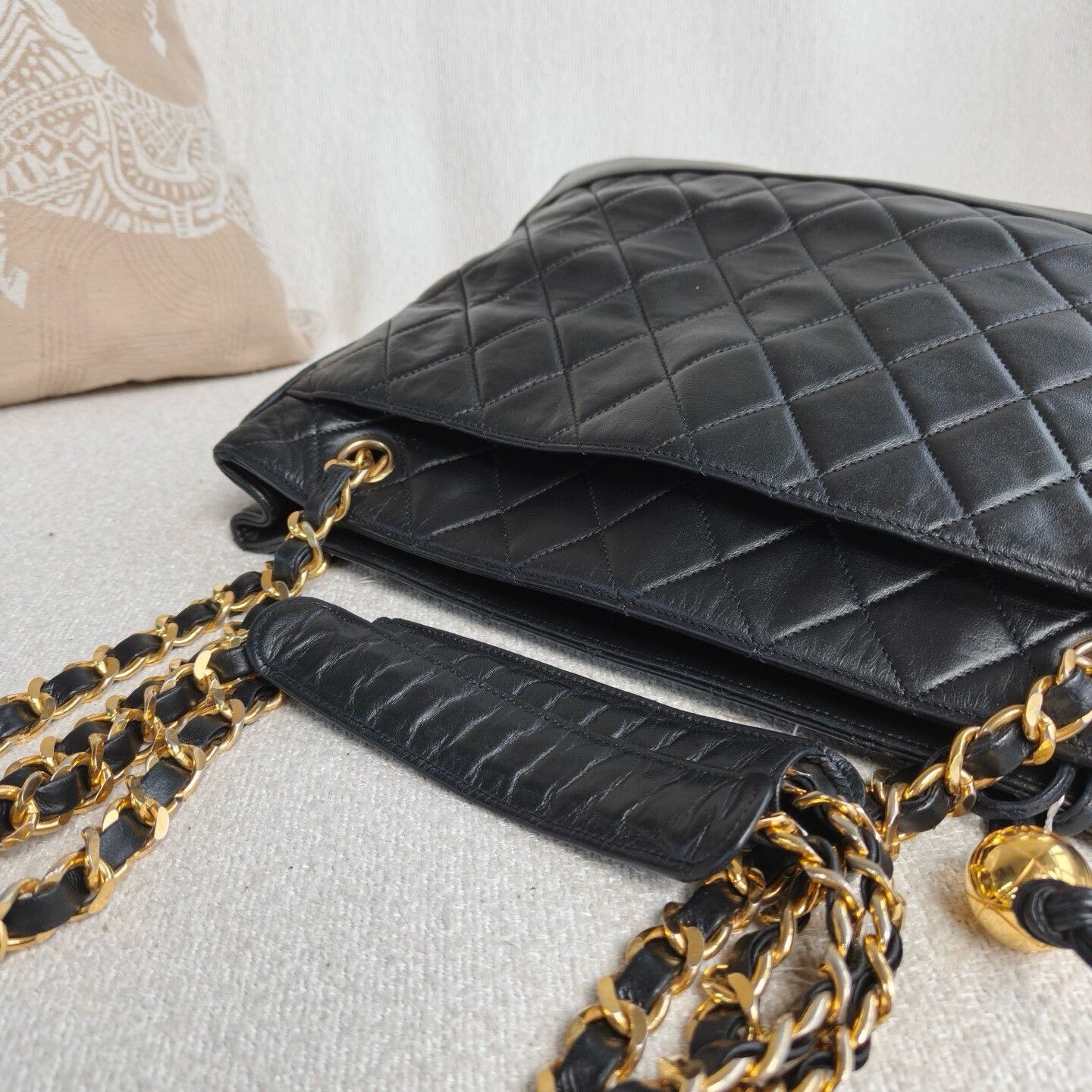 Chanel Pre-loved Bag Very good condition Size ONE SIZE - 2 Thumbnail