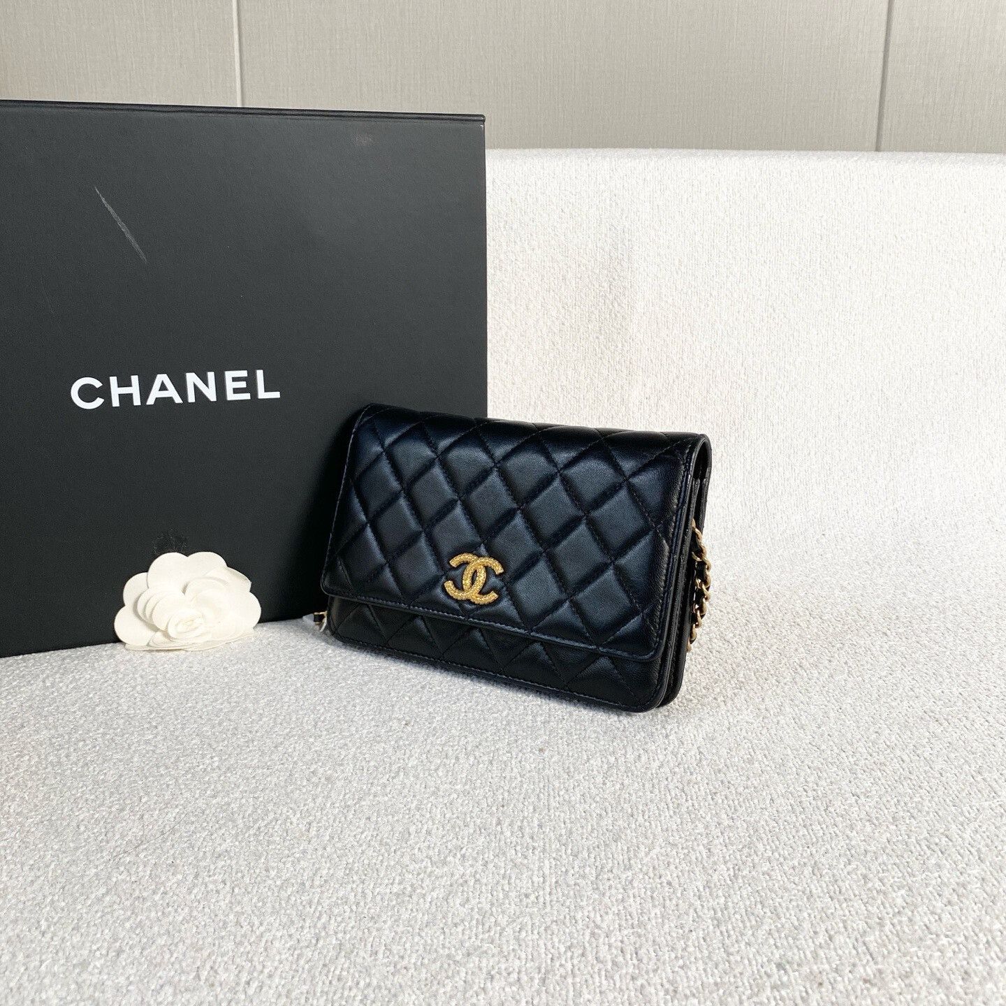 Chanel Pre-loved Bag Very good condition Size ONE SIZE - 4 Thumbnail